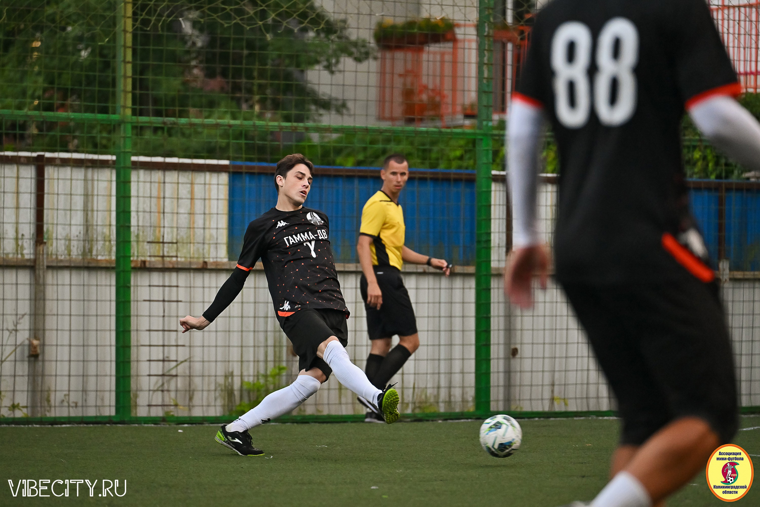 ИГРЫ ПЛЕЙ-ОФФ ПЕРВОГО ДИВИЗИОНА МИНИ-ФУТБОЛЬНОЙ ЛИГИ. VIBECITY.RU Вайб Сити Ру Фоторепортажи Фотоотчеты Калининград