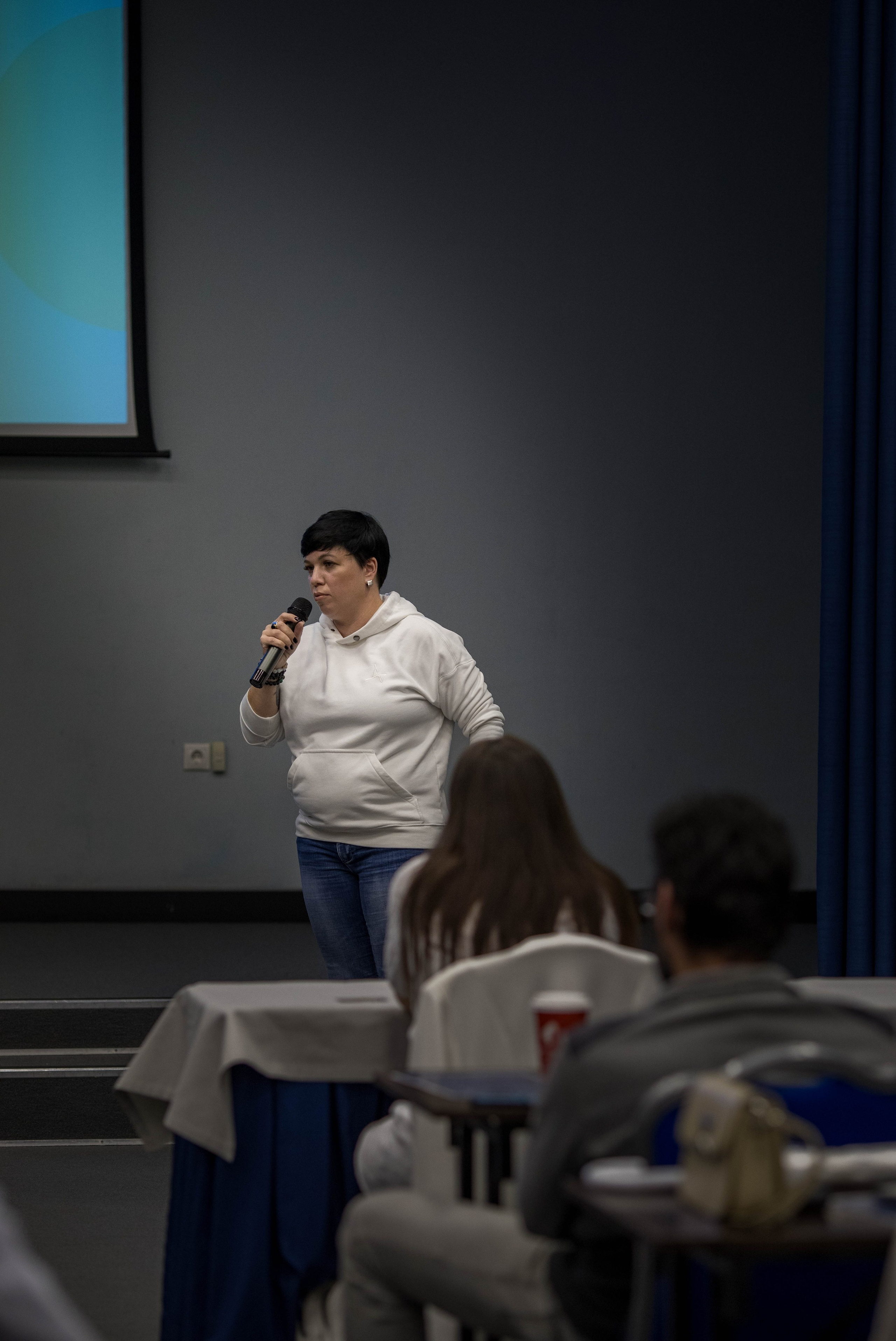 КОНФЕРЕНЦИЯ ПО ПОСУТОЧНОЙ АРЕНДЕ. Медиапродюсер, фотограф в Минеральных Водах —Виктор Холодов