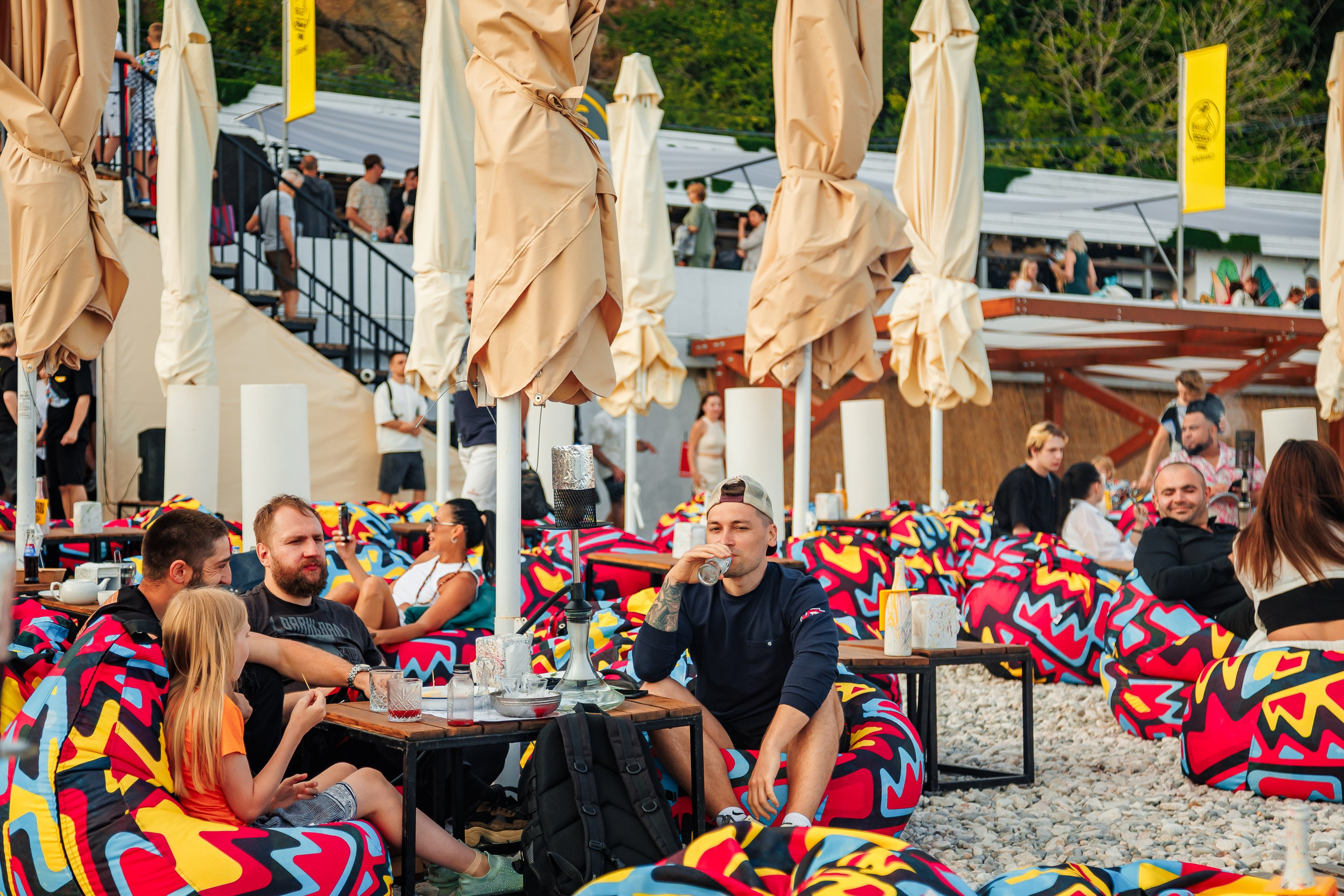 Открытие сезона в HUNGRY BIRD_Симеиз_Крым_14.06.2025. Аминов Руслан | Фотограф