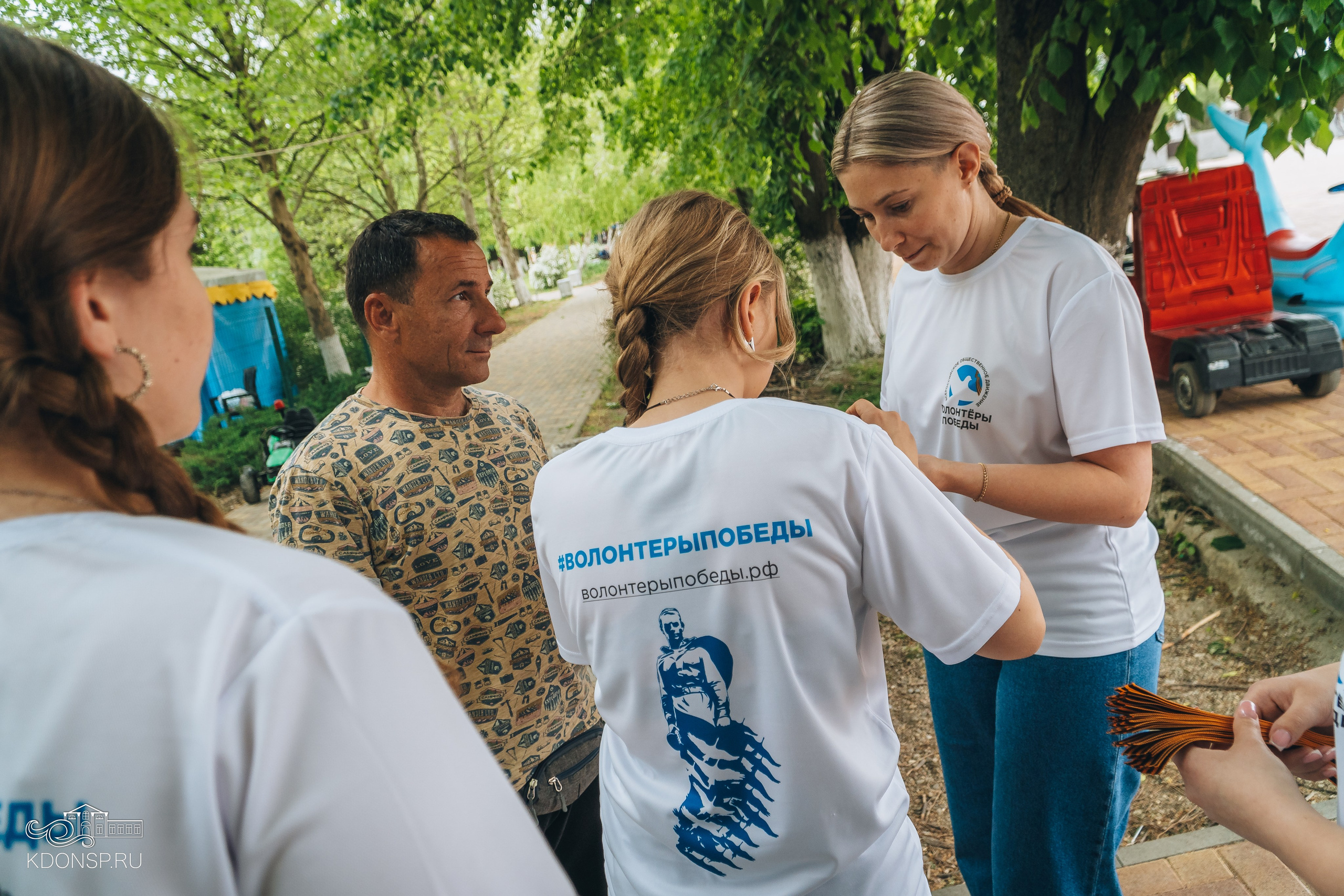 «Георгиевская ленточка — символ Победы». Новотитаровский Дом культуры