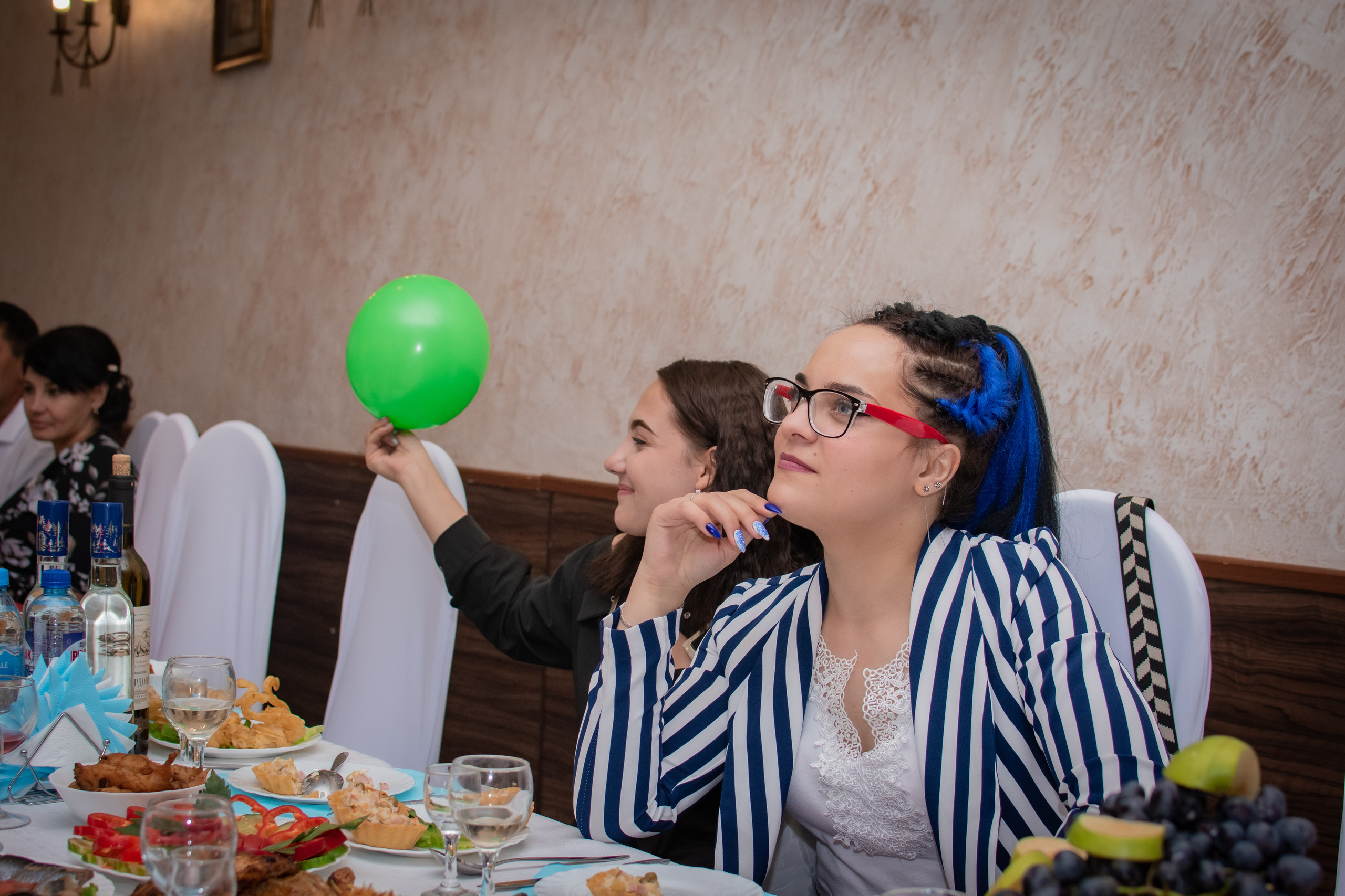 Свадьбы. Фотограф г. Карталы Гаврушева Елизавета