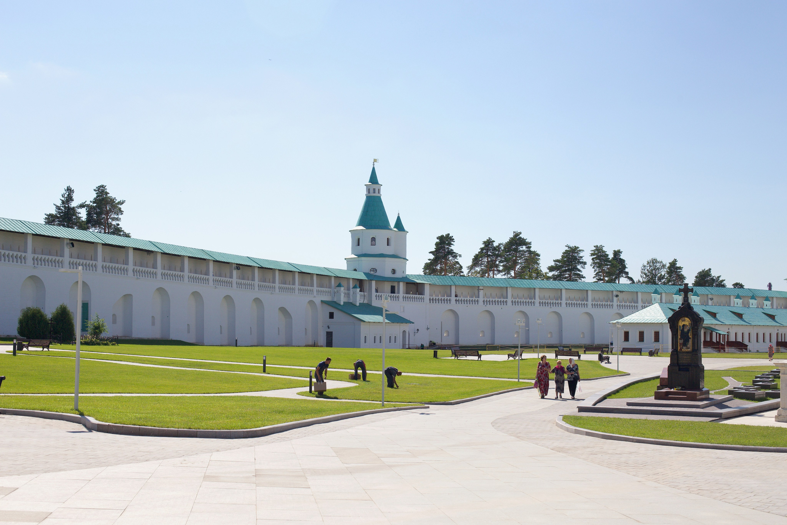 Ново-Иерусалимкий монастырь. Школьные выпускные альбомы в Москве Марина Николаева