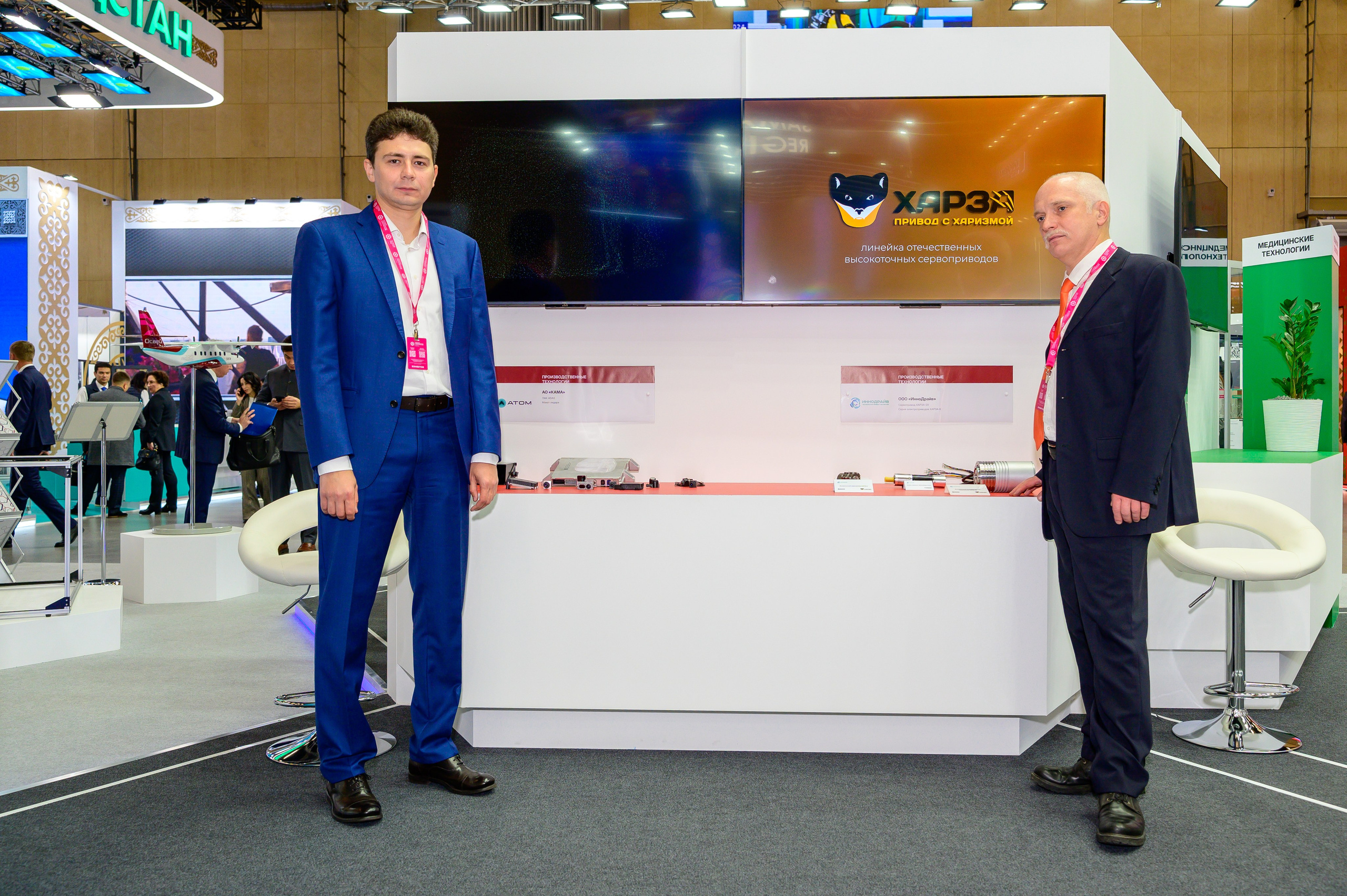 «ИННОПРОМ. Беларусь» — это международная промышленная выставка, объединяющая представителей различных отраслей промышленности, инновационных компаний, инвесторов и государственных структур. Это уникальная платформа для обмена опытом, внедрения новых идей и технологий, что способствует повышению актуальности отрасли и развитию сотрудничества между странами.#БольшаяпромышленнаянеделявМинске @belexpo_by@ph.andrey_puhach #bigindustrialweek #bigindustrialwee