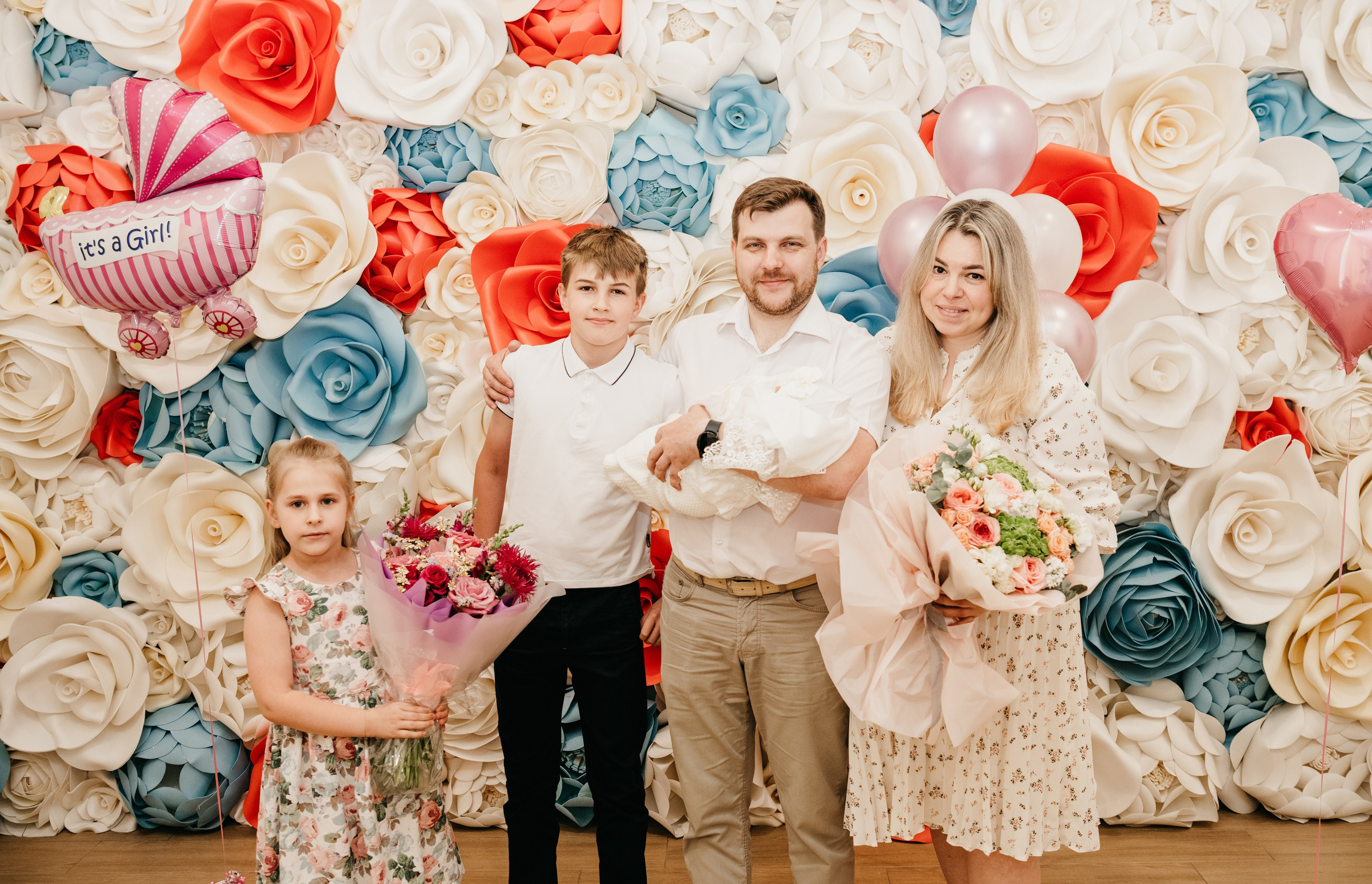 Выписка Ксении. Коммунарка. Фотограф на выписку из роддома в Москве и МО
