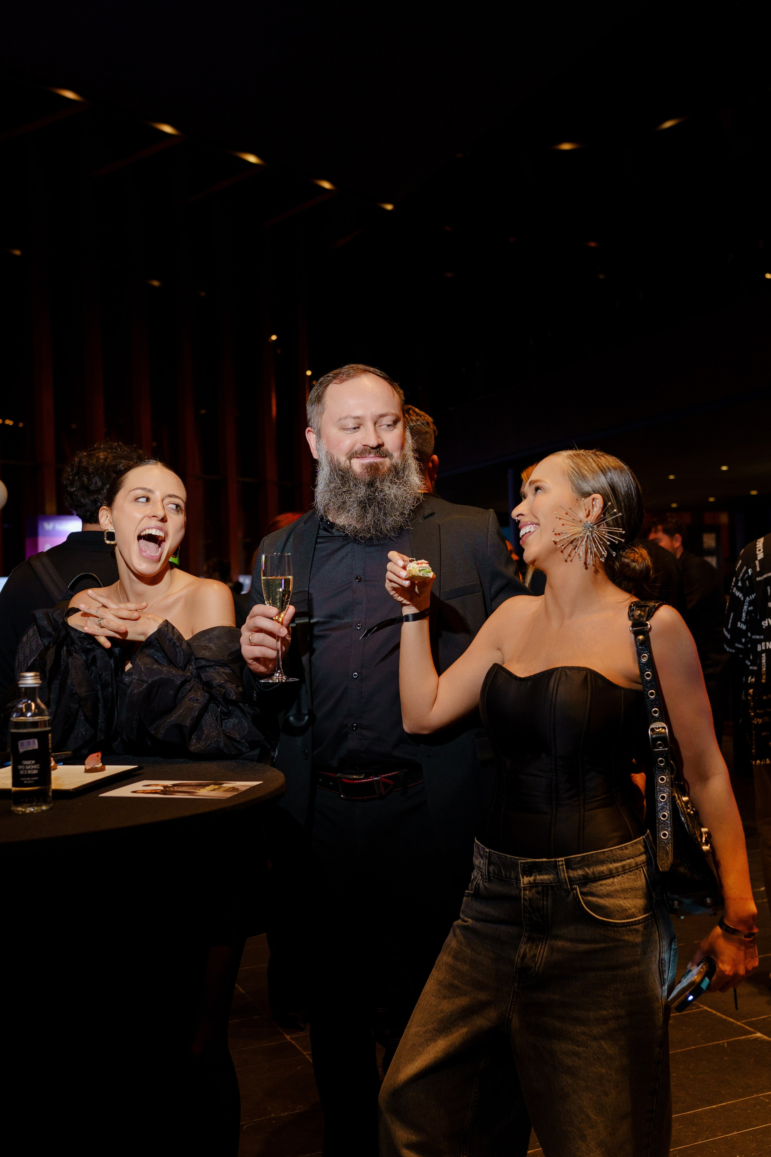 Фотограф репортажный на конференцию/форум в Москве. Репортажный фотограф в Москве Саша Дружинина