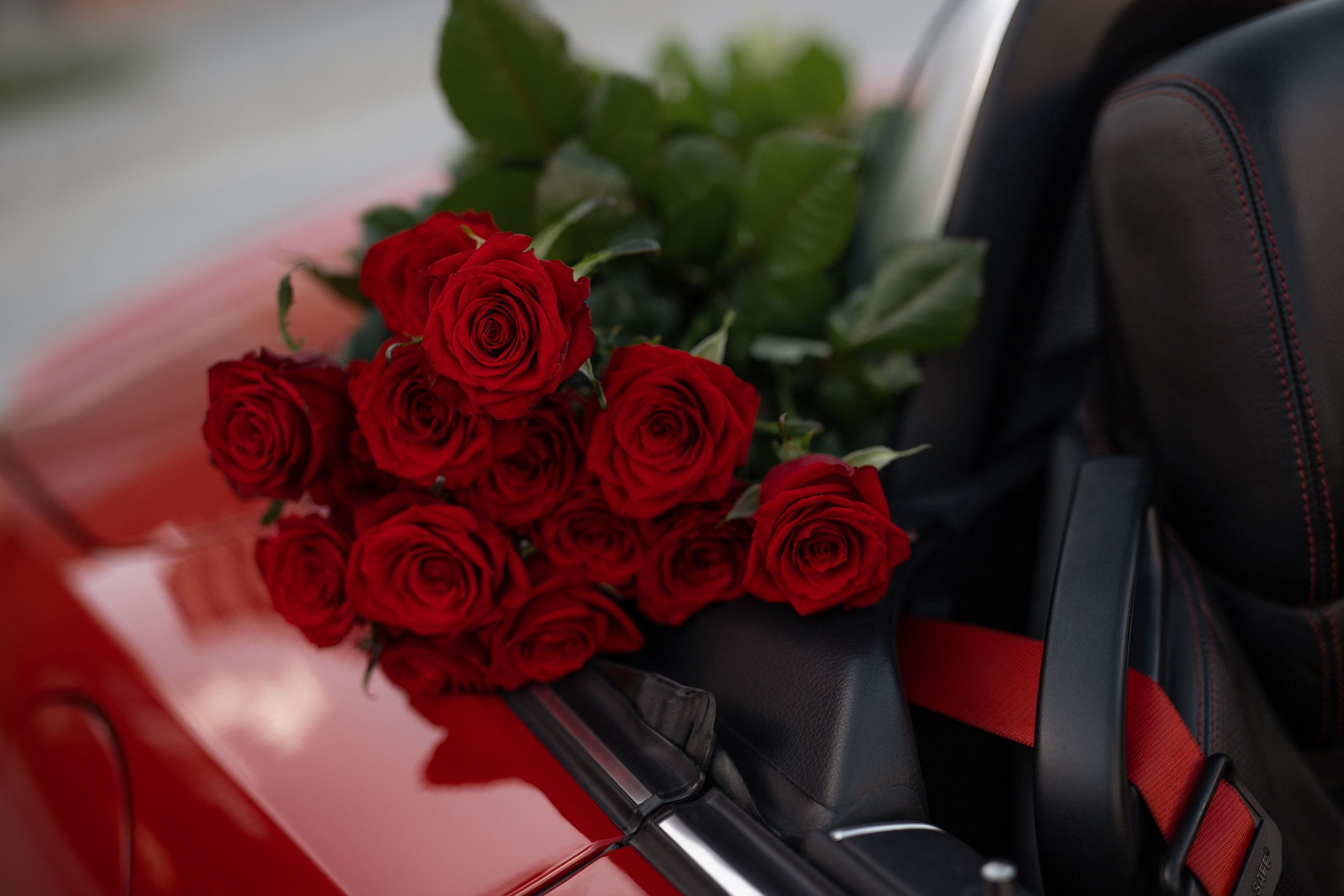 Съёмка в кабриолете Нина. Таня Давтян фотограф в Новосибирске