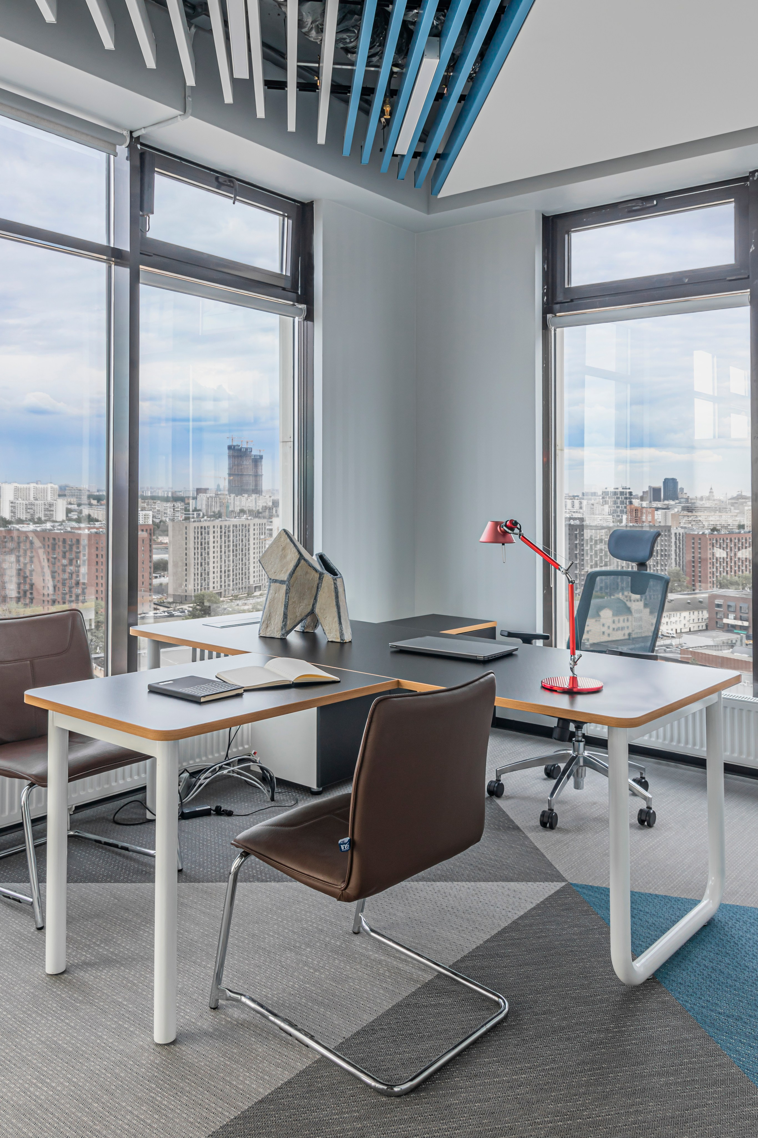 Офис Лебер. Интерьерный фотограф Варвара Чеснокова