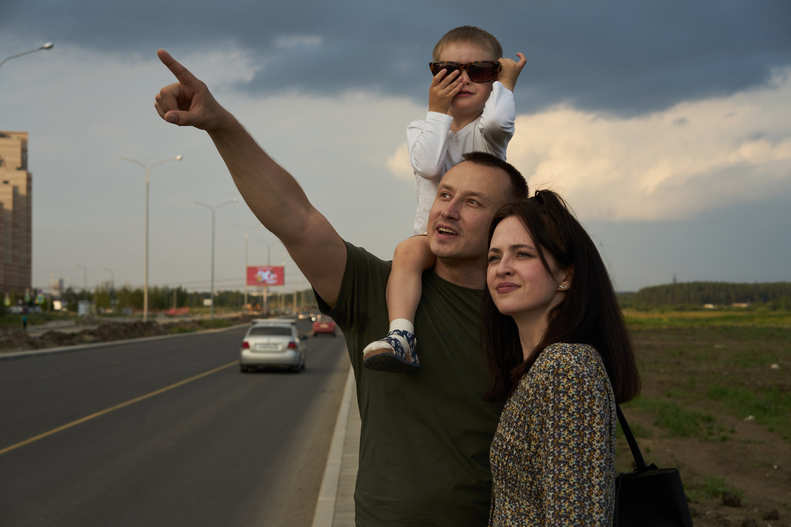 Семейная фотосессия летом в парке. Фотограф Екатеринбург Кокшарова Александра