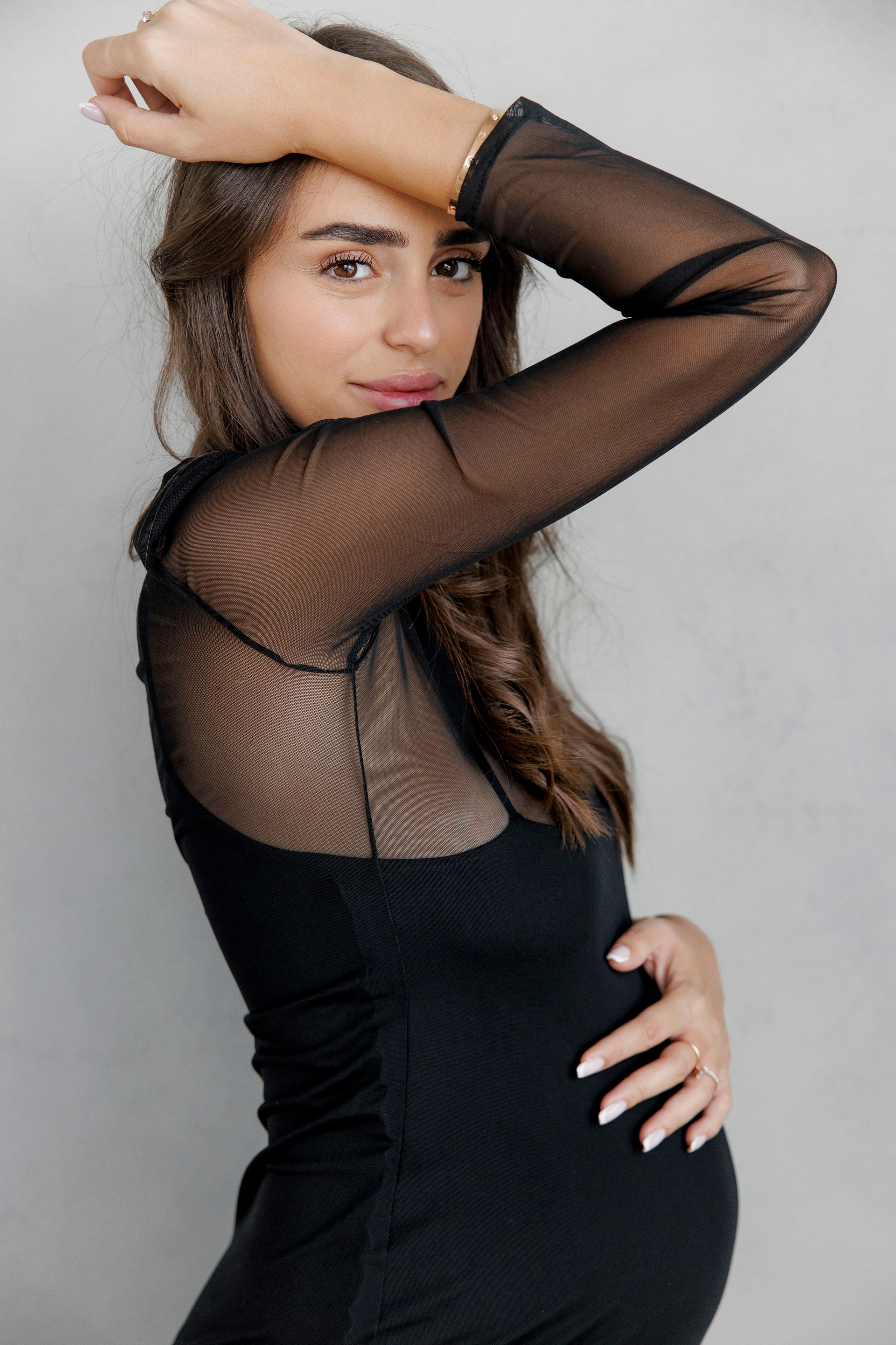 Pregnancy photoshoot inside the studio in Tel Aviv. Главная