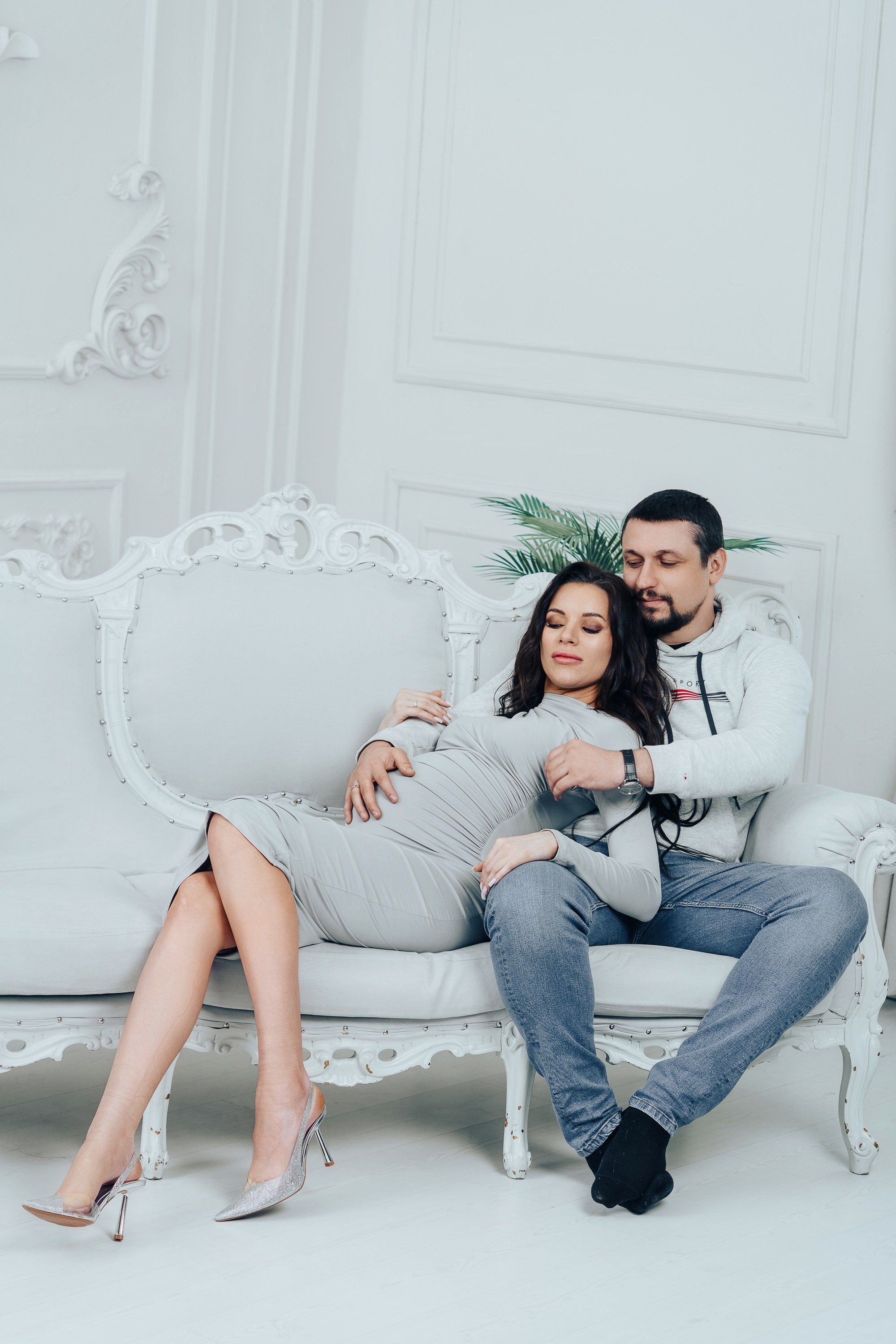 Беременность. Фотостудия версаль. Ваш свадебный и семейный фотограф