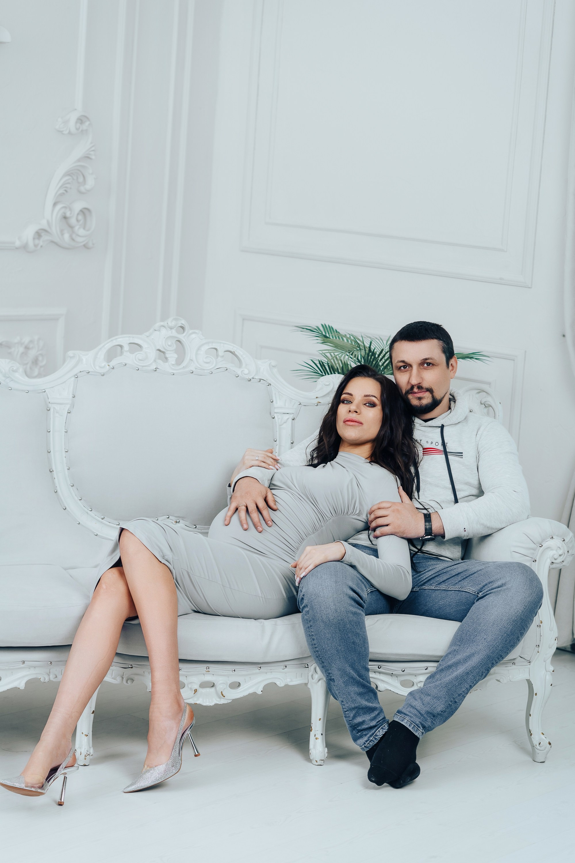 Беременность. Фотостудия версаль. Ваш свадебный и семейный фотограф