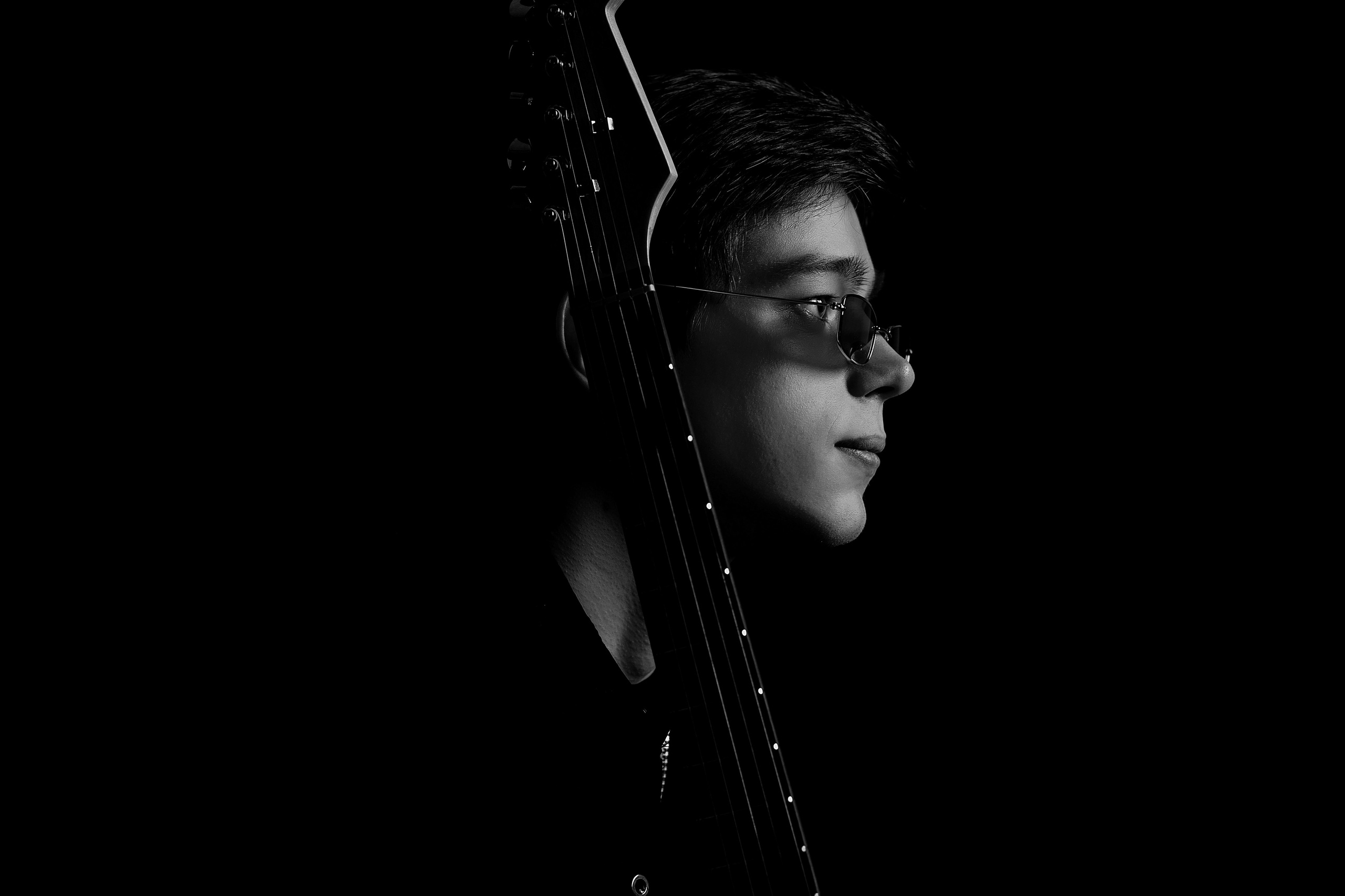 Иван Чугарин. Фотограф Челябинск Эвелина Ганага, съемка для бизнеса и маркетплейсов