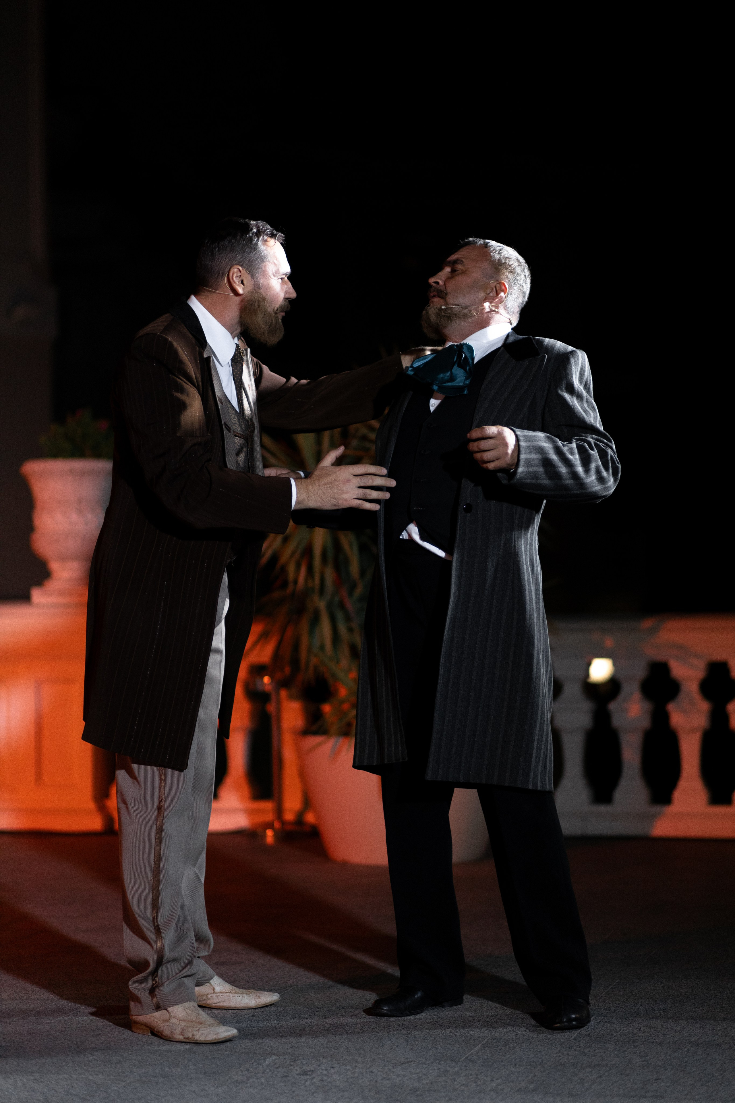 Villa Elena. Дженбаз Павел — фотограф в Ялте