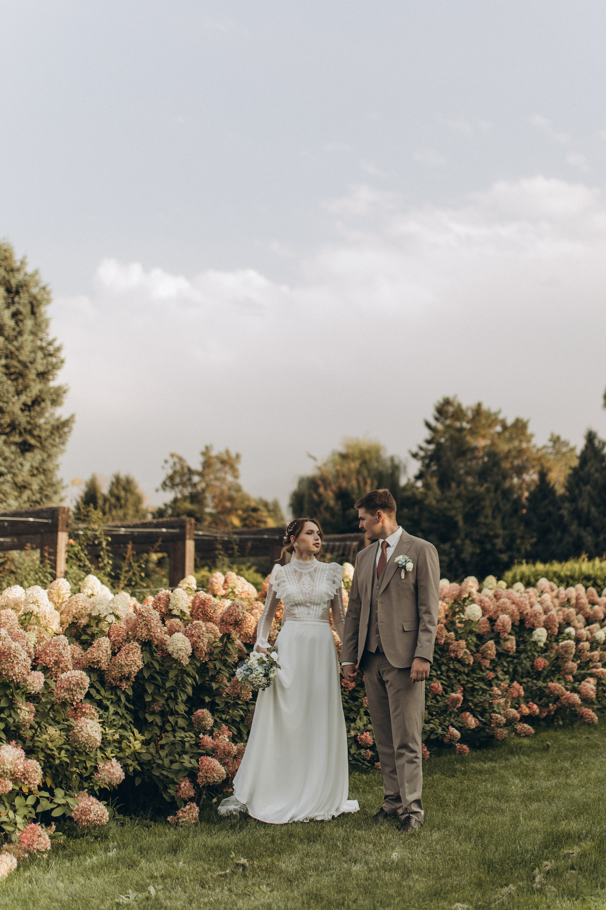 Wedding. Свадебный и семейный фотограф в Алматы Laura Dosmann