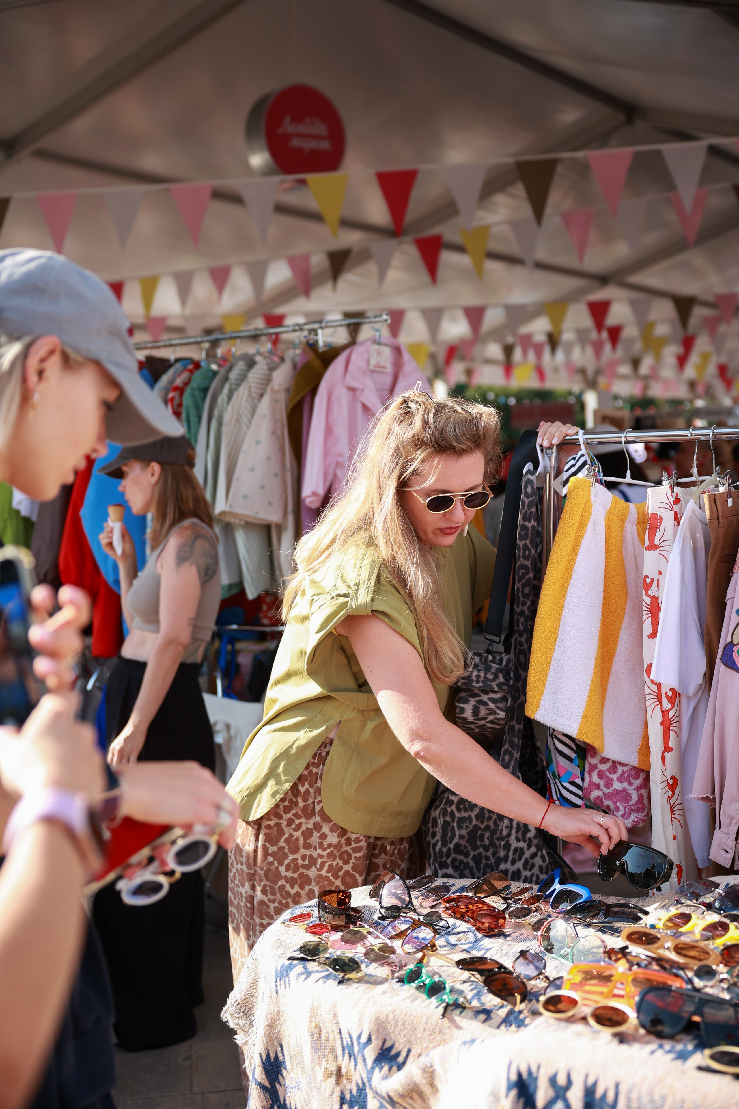 9–10 августа 2025 на Даниловском рынке / День 2 / фото Саша Жукова. Фотоотчеты «Ламбада-маркета»