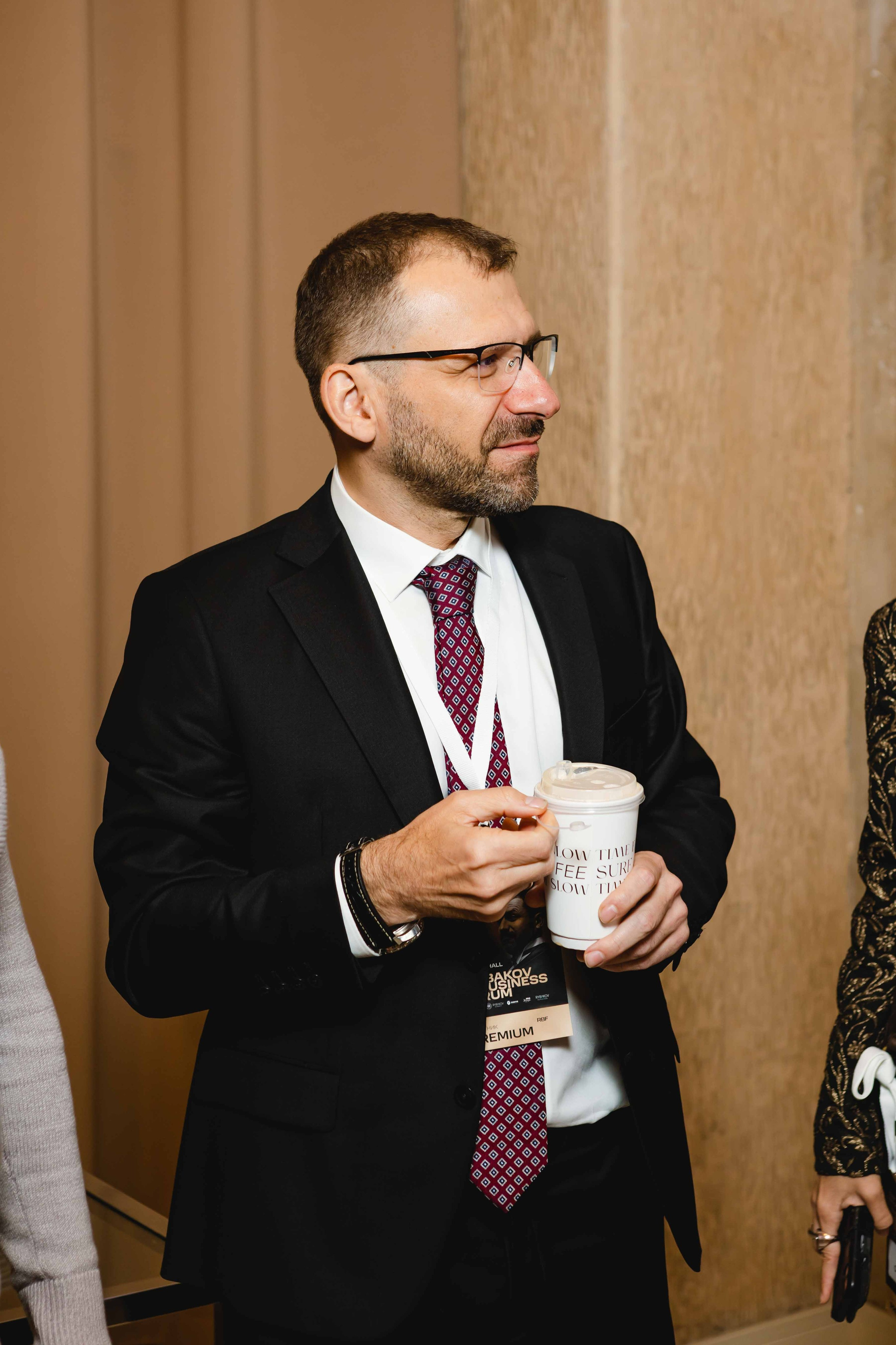 Ивенты и Конференции. Сайт с красивыми фотографиями и людьми