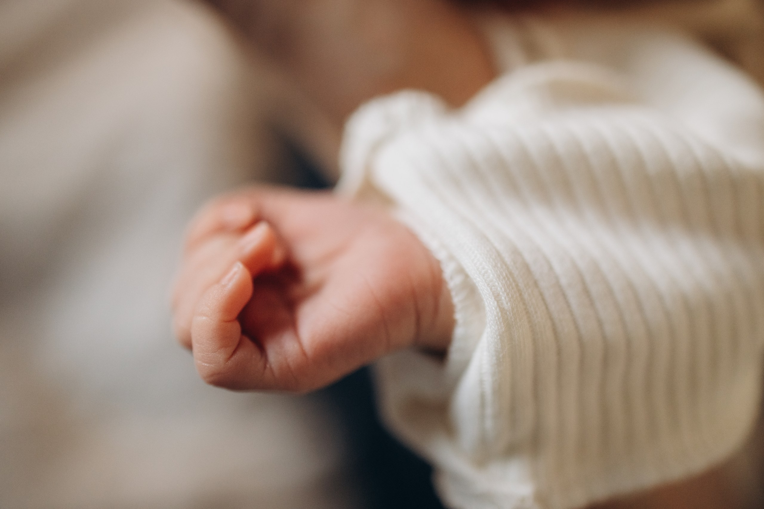 Домашняя съемка после выписки из роддома
