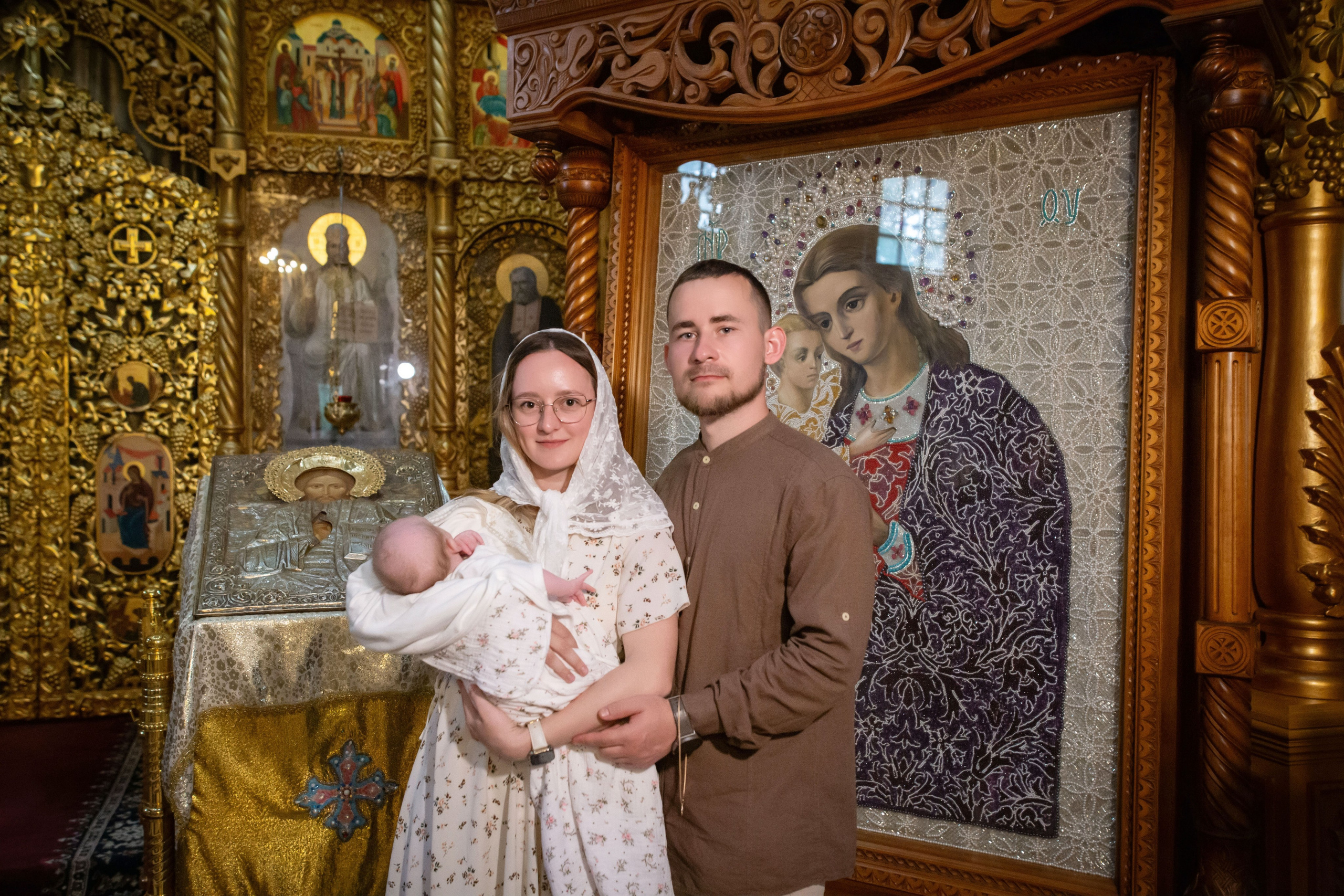 Крещение Амелии. Храм Рождества Христова в с. Михалево. Семейный и детский фотограф Анна Петракова