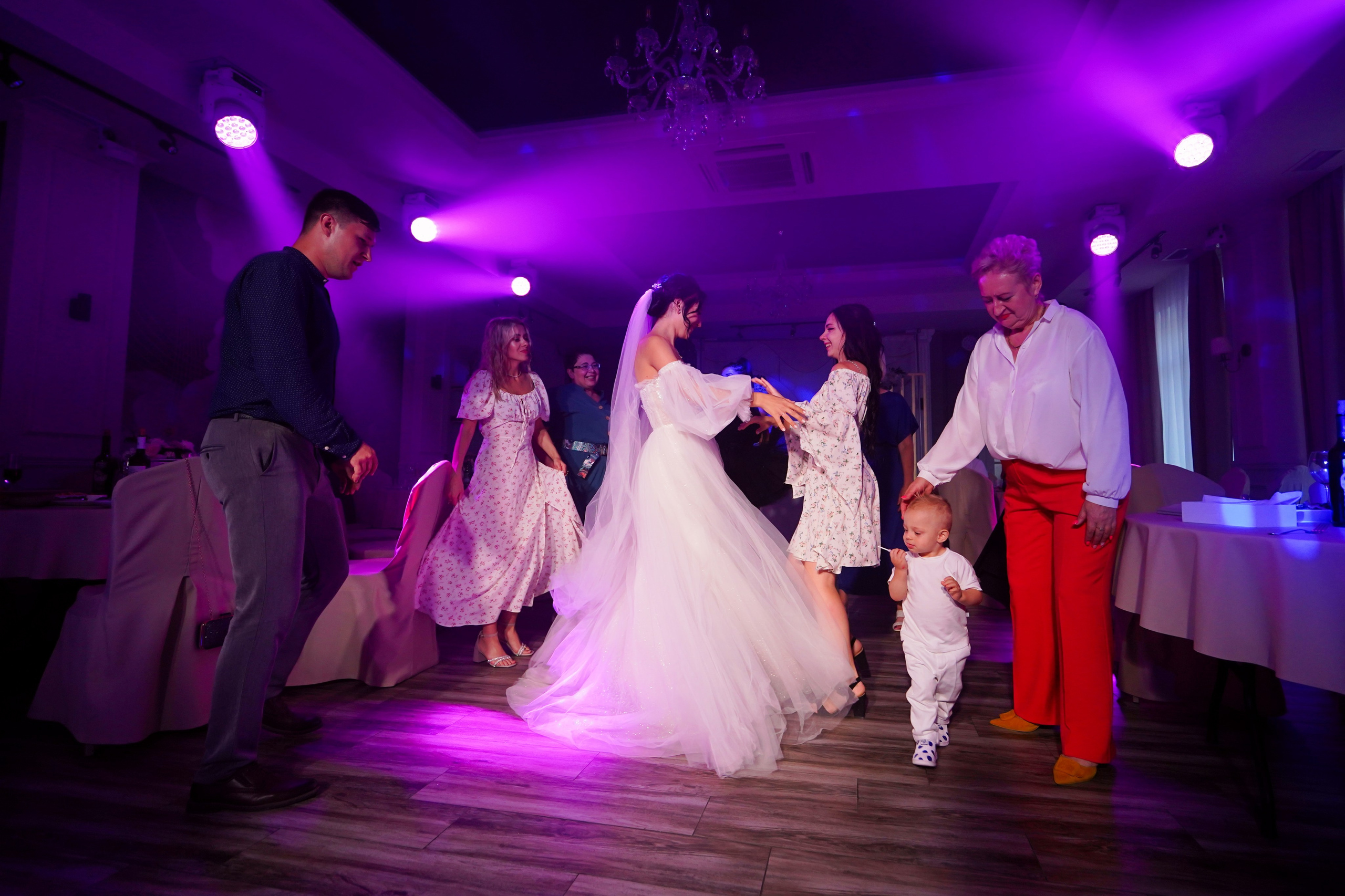 Юля + Артур: полная серия (пакет полный день). BYFOX STUDIO 68 — фото и видеосъёмка Тамбов, Москва, Воронеж, Липецк