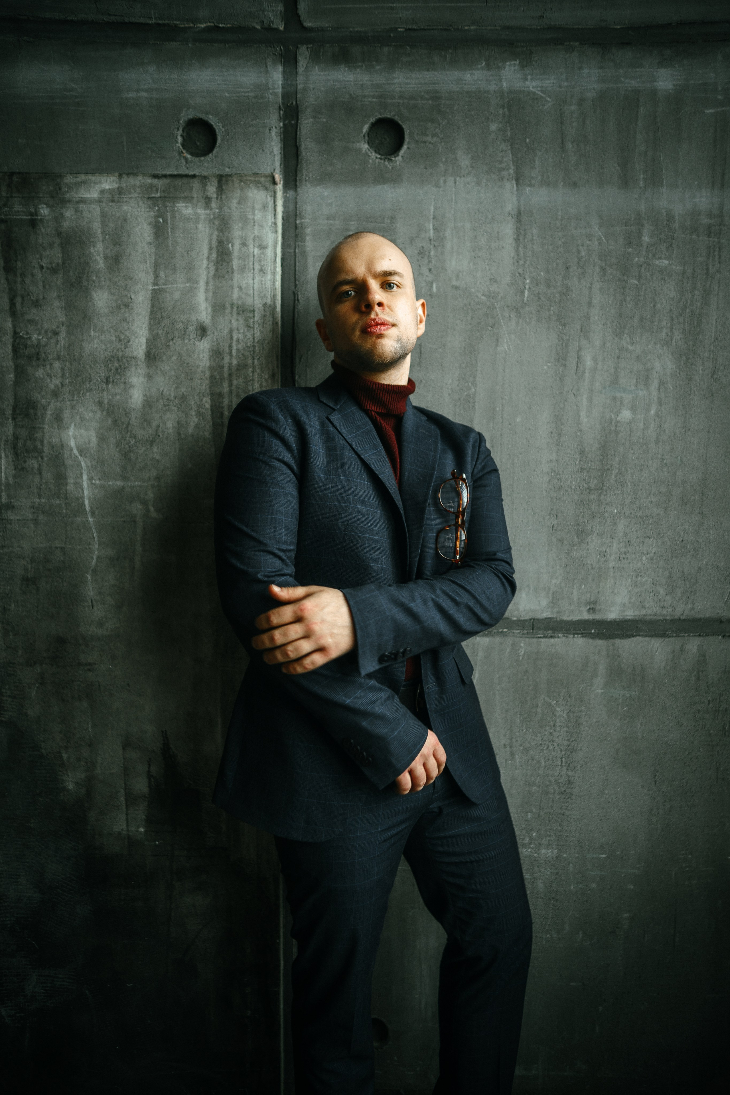 Кирилл студия