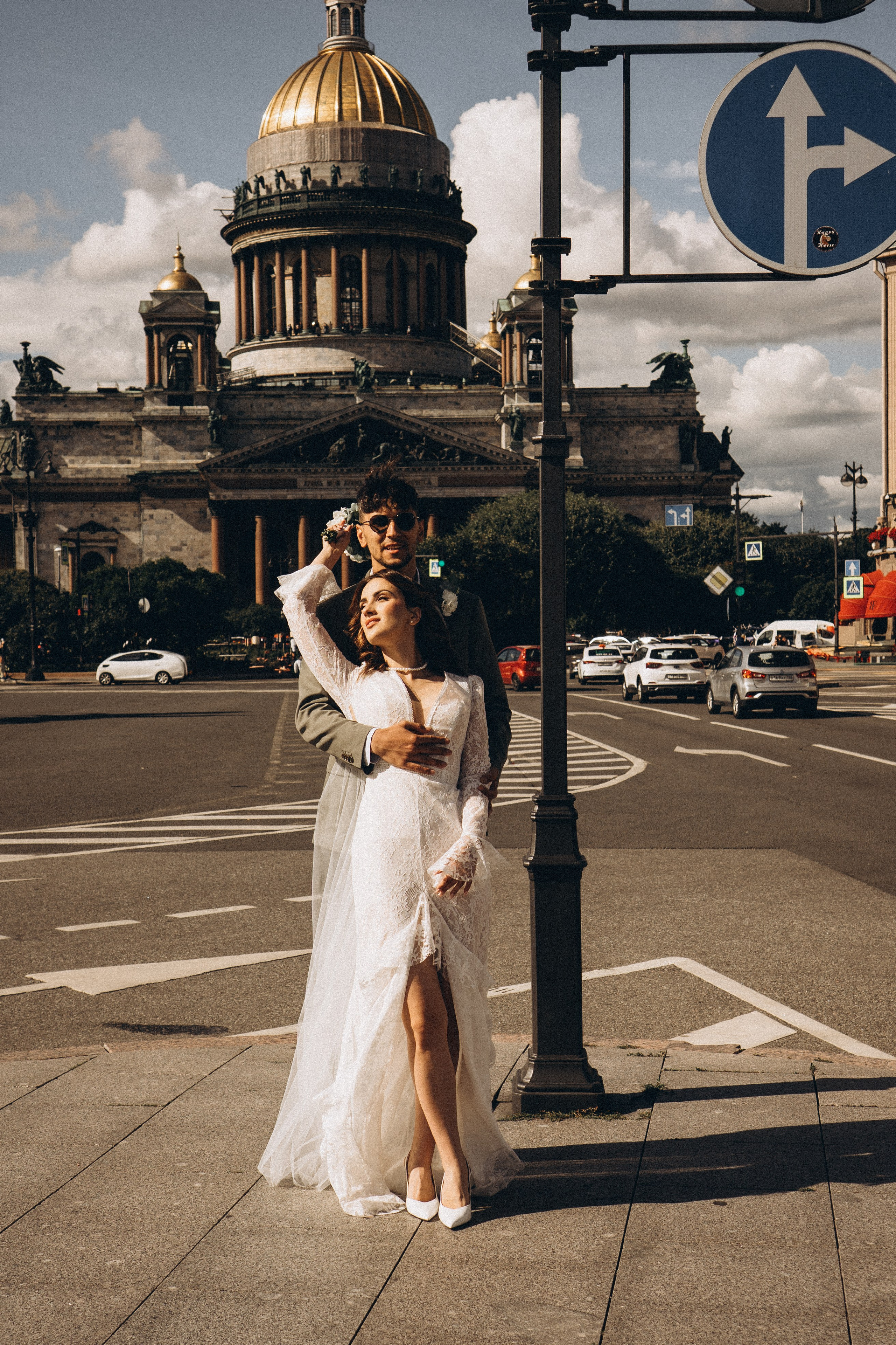 СВАДЕБНАЯ ПРОГУЛКА ВОЗЕ ИСАИКЕВСКОГО СОБОРА АСТОРИИ И ЗАКОНОДАЛЕТНОГО СОБРАНИЯ. Профессиональный фотограф, Санкт-Петербург — Виктория Богомолова
