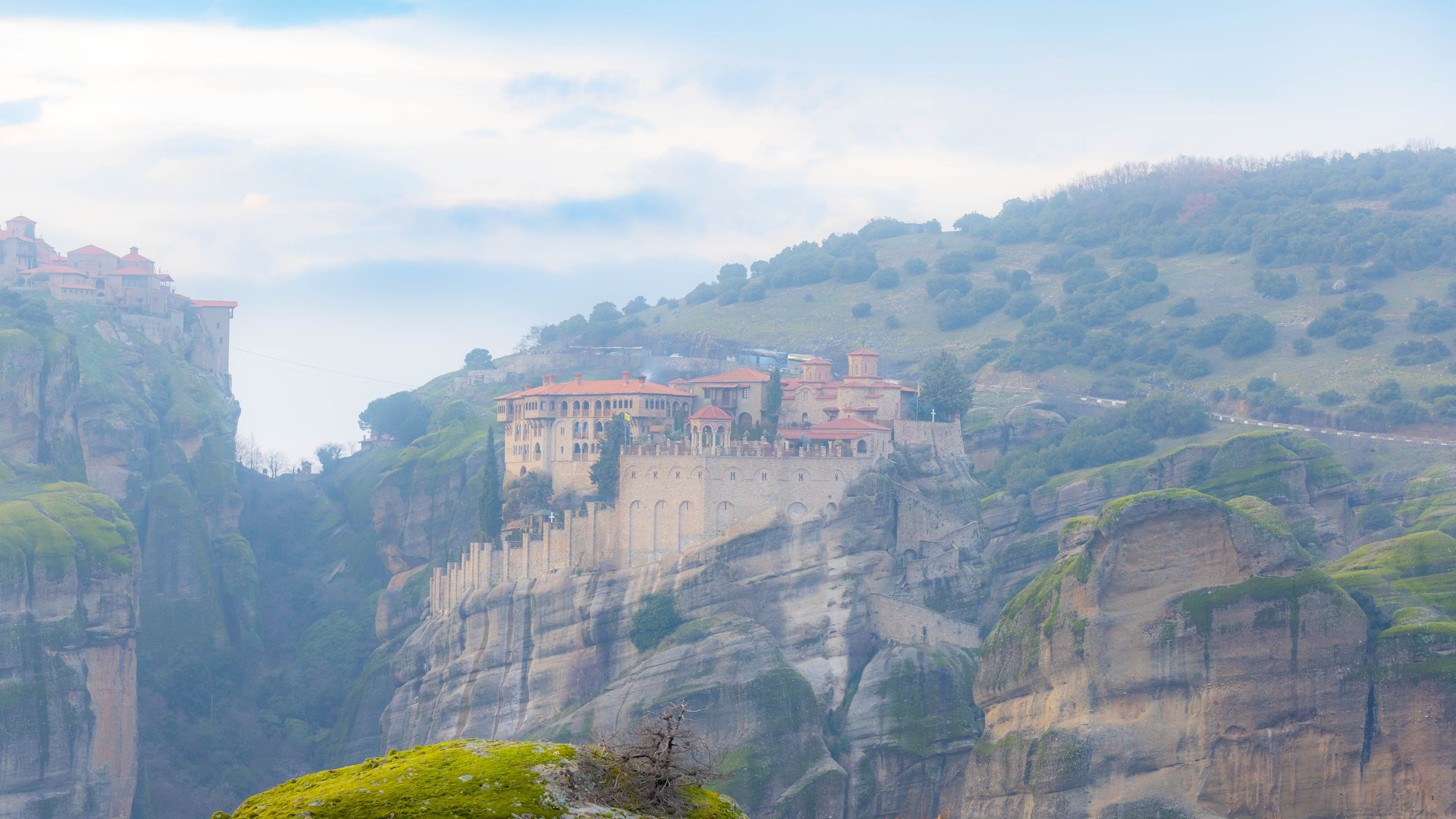 2025 0 2. Греция, Метеоры — Турция, Стамбул. Фотографии