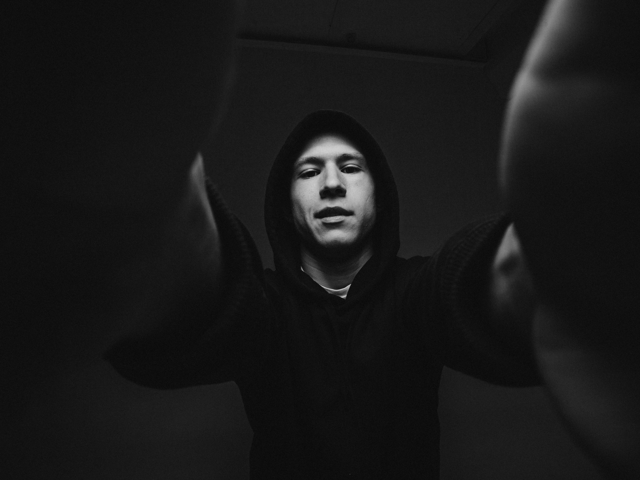 Мужской портрет Александра | Фотосессия в Екатеринбурге. Портретный и репортажный фотограф в Екатеринбурге