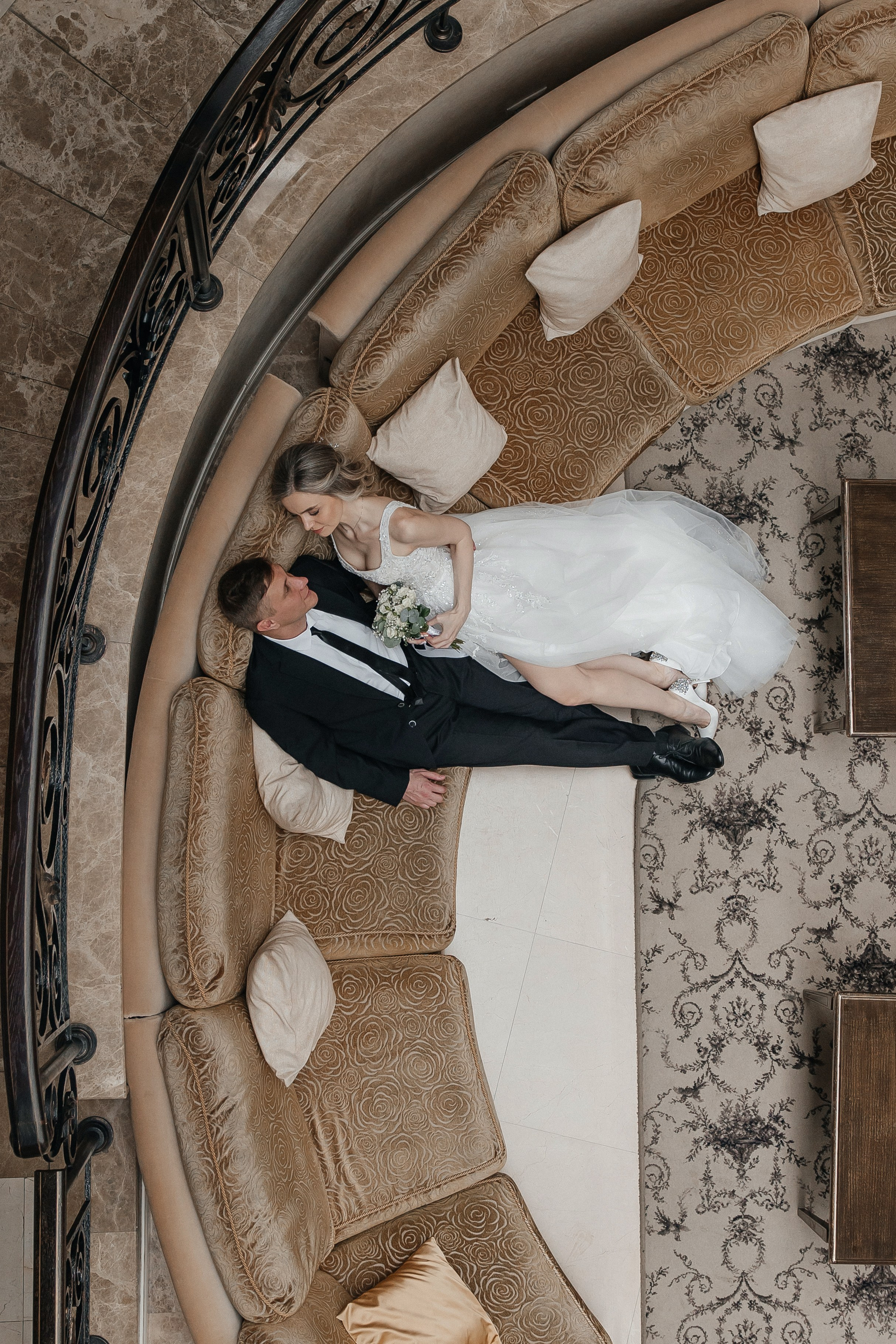 Свадебная фотосессия в отеле Милан. Свадебный фотограф в Москве Дарья Олендарёва