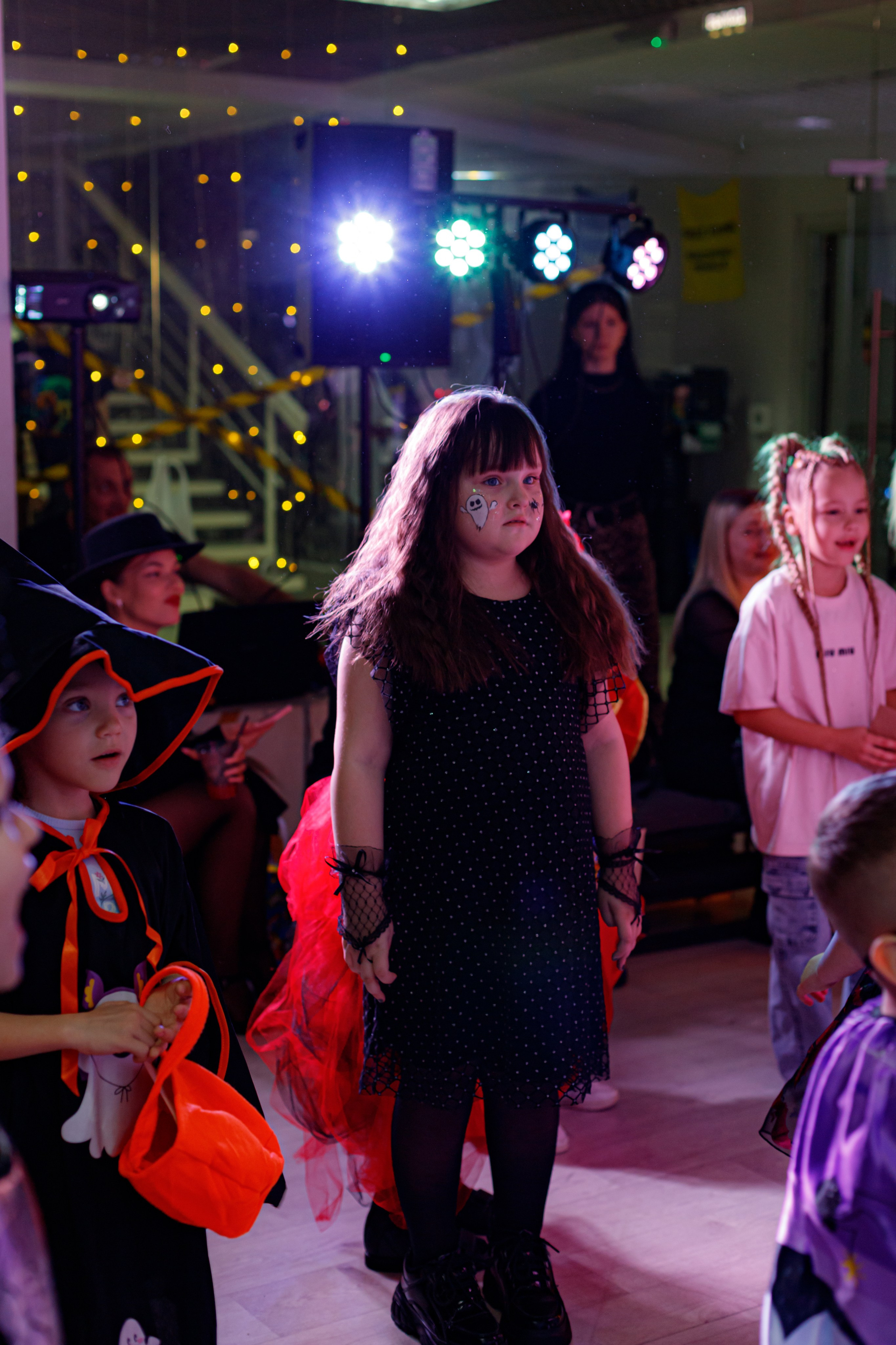 HALLOWEEN. Photokarish