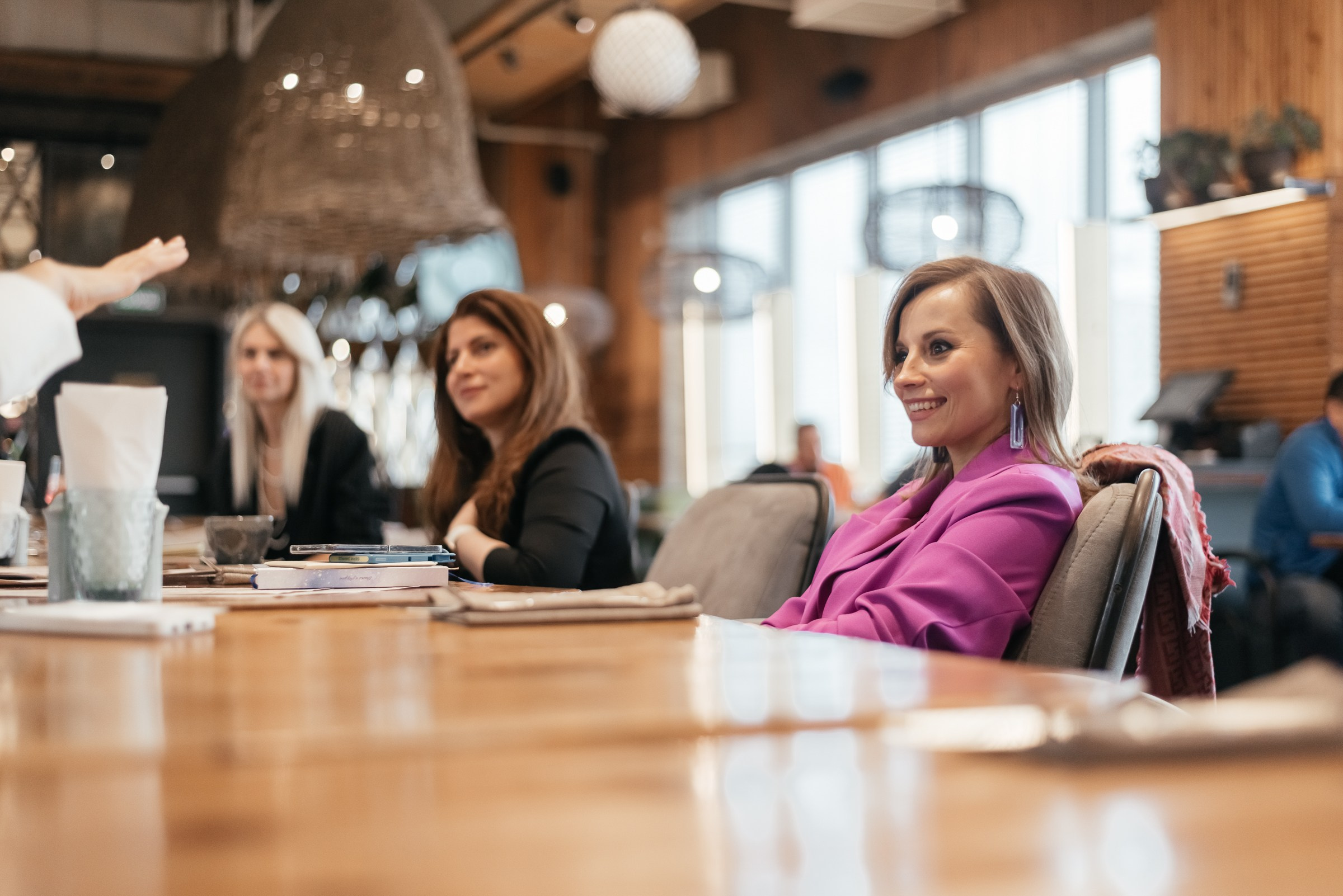 Фотограф нетворкинга в Москве, фотограф на мероприятие. Фотограф Виктория Калашникова. Портреты. Мероприятия. Интерьеры