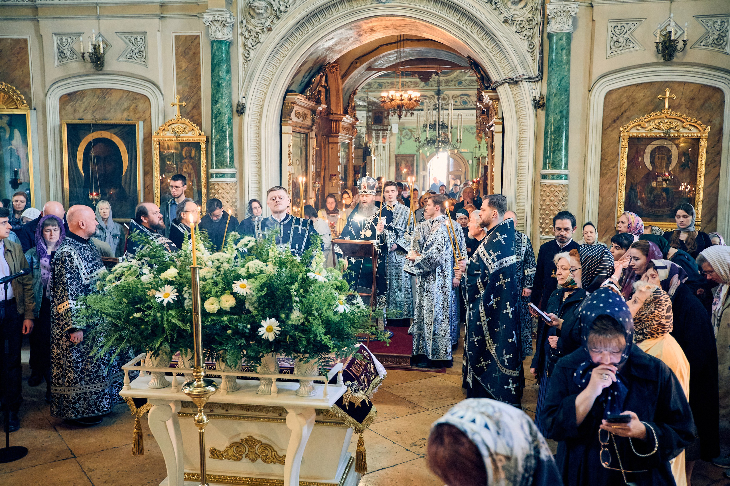 Утреня. Погребение Спасителя. DMITRY MOISEENKO — фотограф, художник, топ-стилист