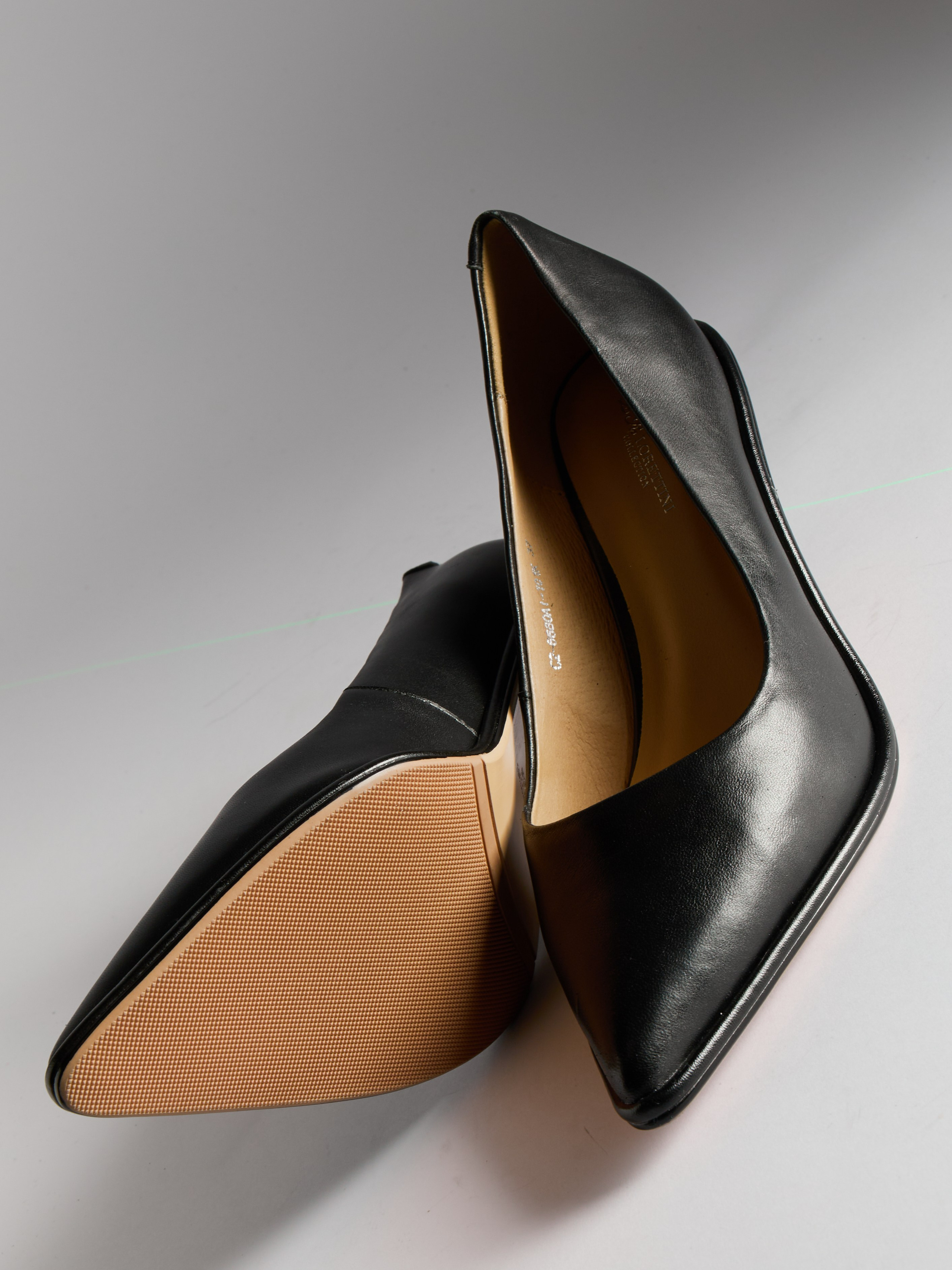 Предметный фотограф в Москве Евгений Шубин