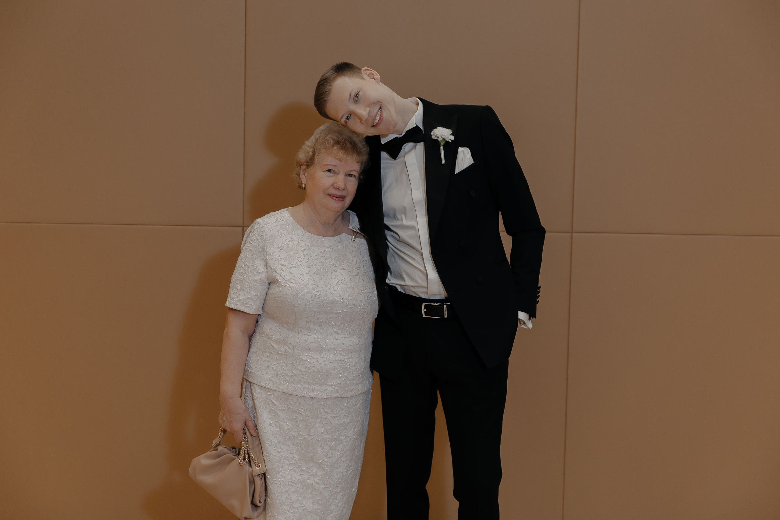 07.05.2024. RETOUCH-HOUSE