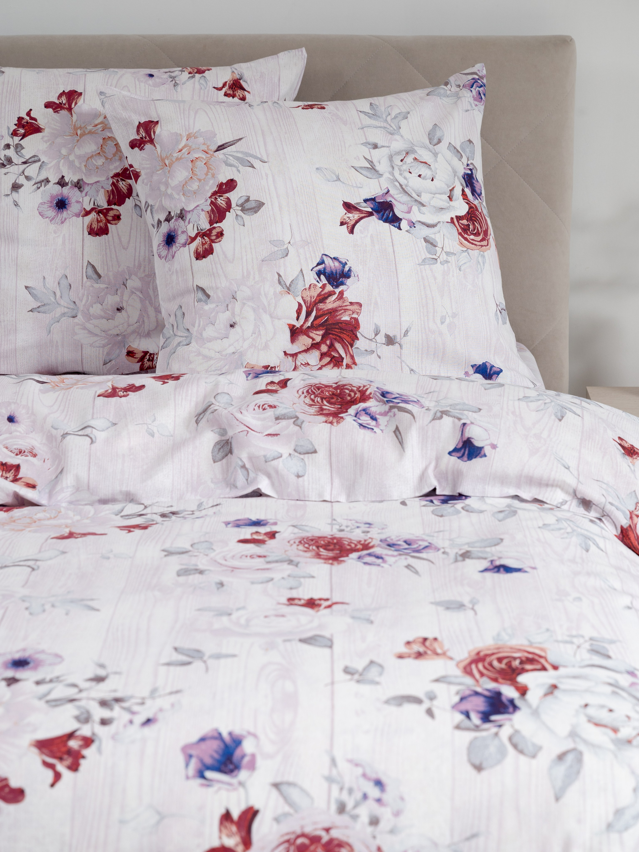 Съемка в студии «Изюм». Фотограф для маркетплейсов в г. Иваново Клещенок Юлия