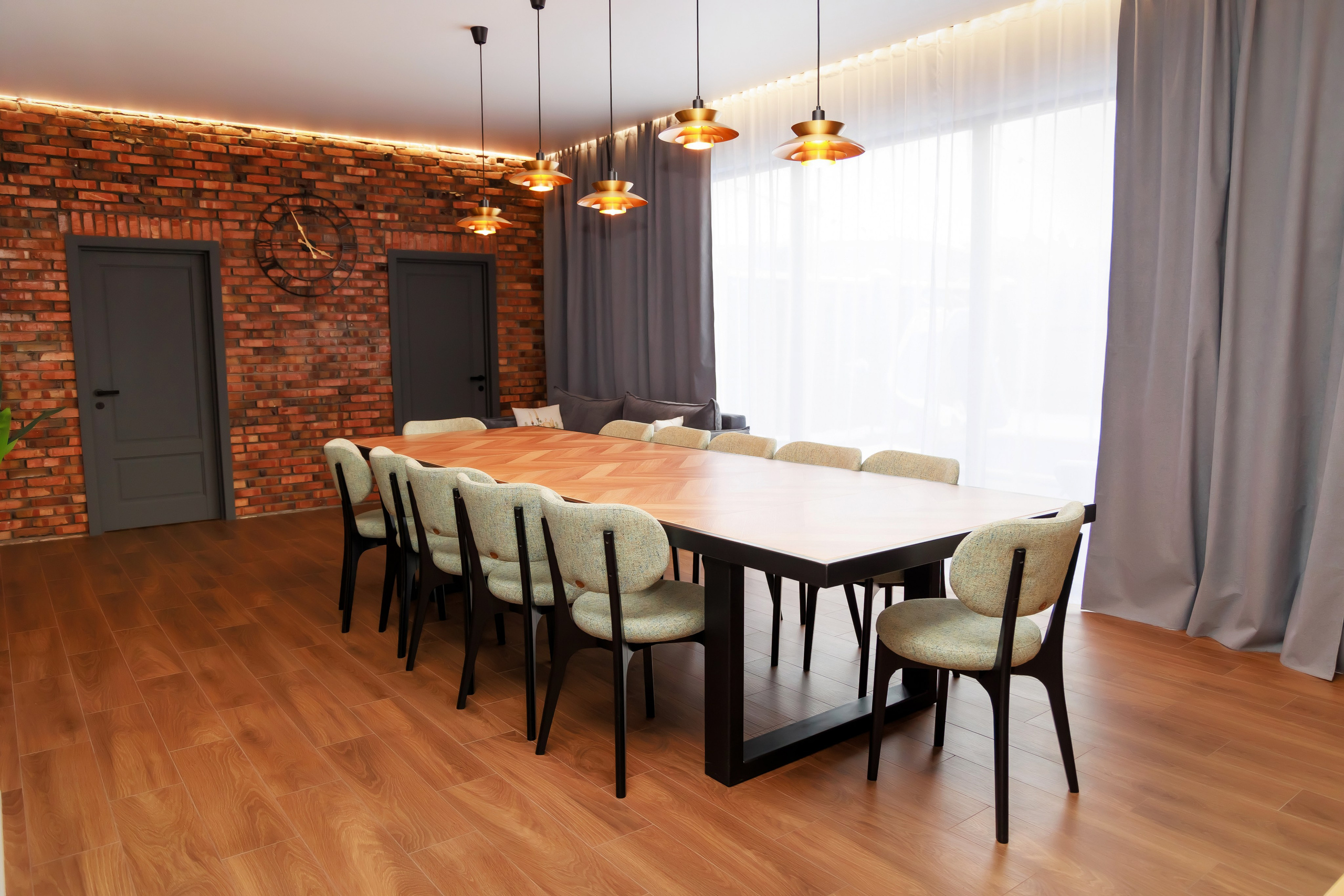 Интерьерная и рекламная съёмка. Свадебный и семейный фотограф в г. Майкопе (выезд по республике и краю)