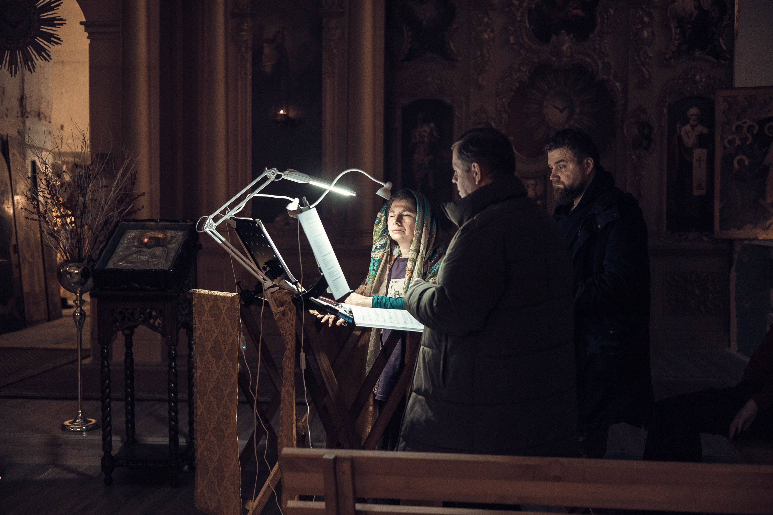 Храм Воскресения Словущего в Барашах.Всенощное накануне дня памяти Спиридона Тримифунтского. Артеменкова Анна Фотограф