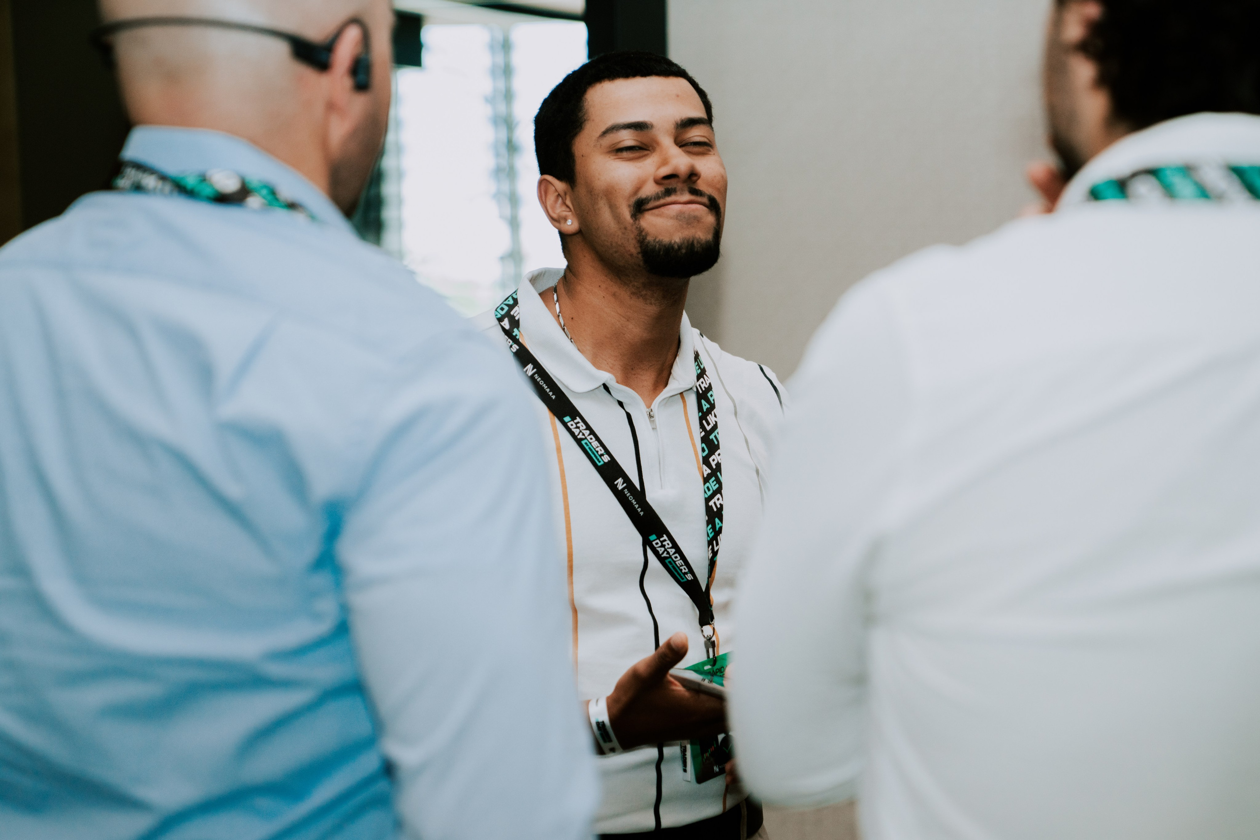 TRADERS DAY By NeomAAA Bogota. NeomAAA Funds Gallery