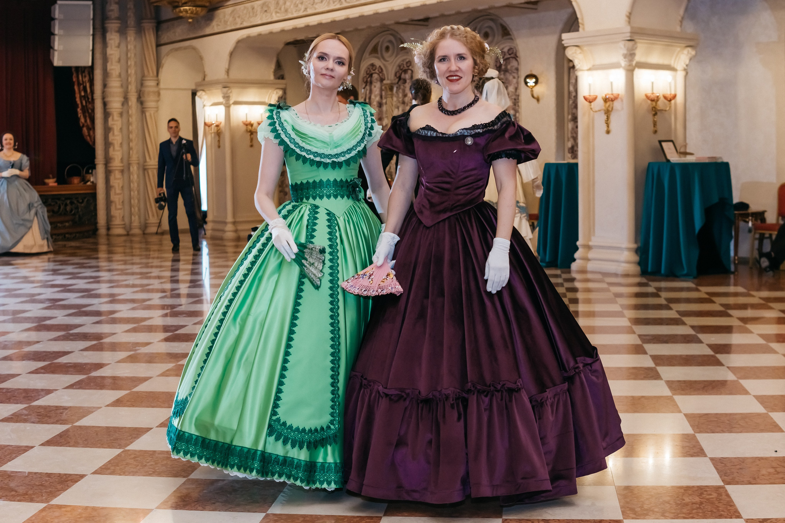 Бал. Главная