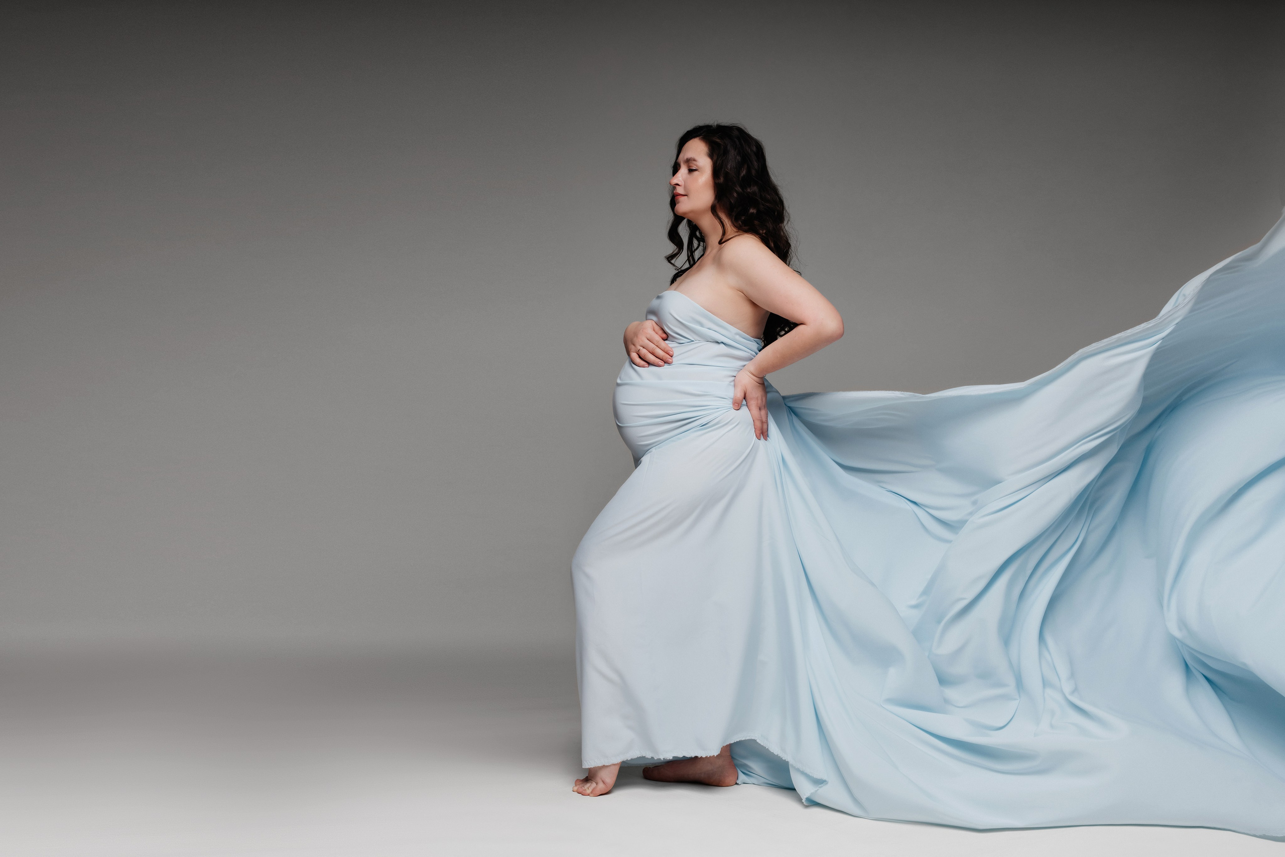 Ткани: парящий шёлк. Фотограф новорожденных и беременности в Ижевске Светлана Рожкова