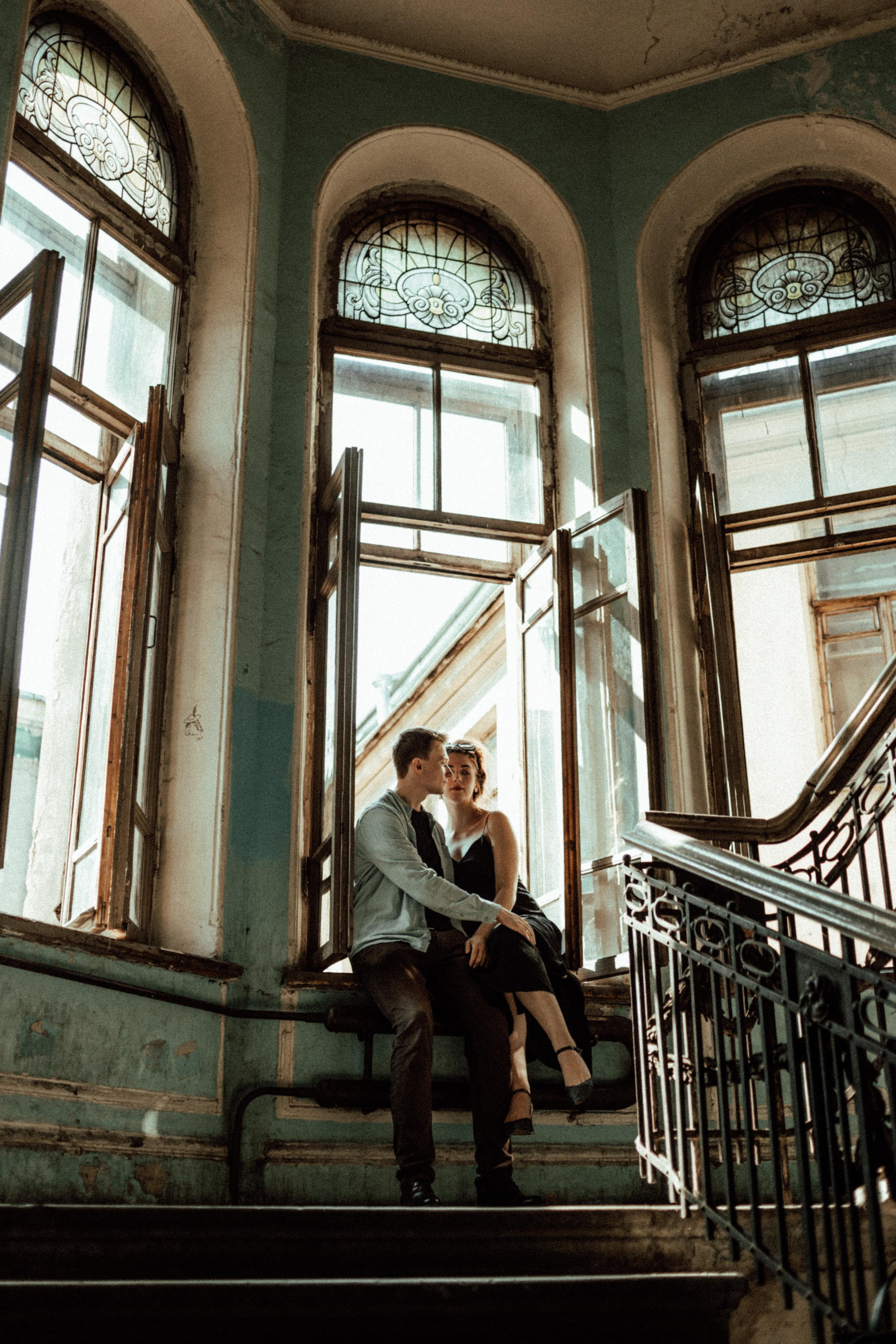 Одни в комнате. Фотограф в Санкт-Петербурге Вера Сивенкова