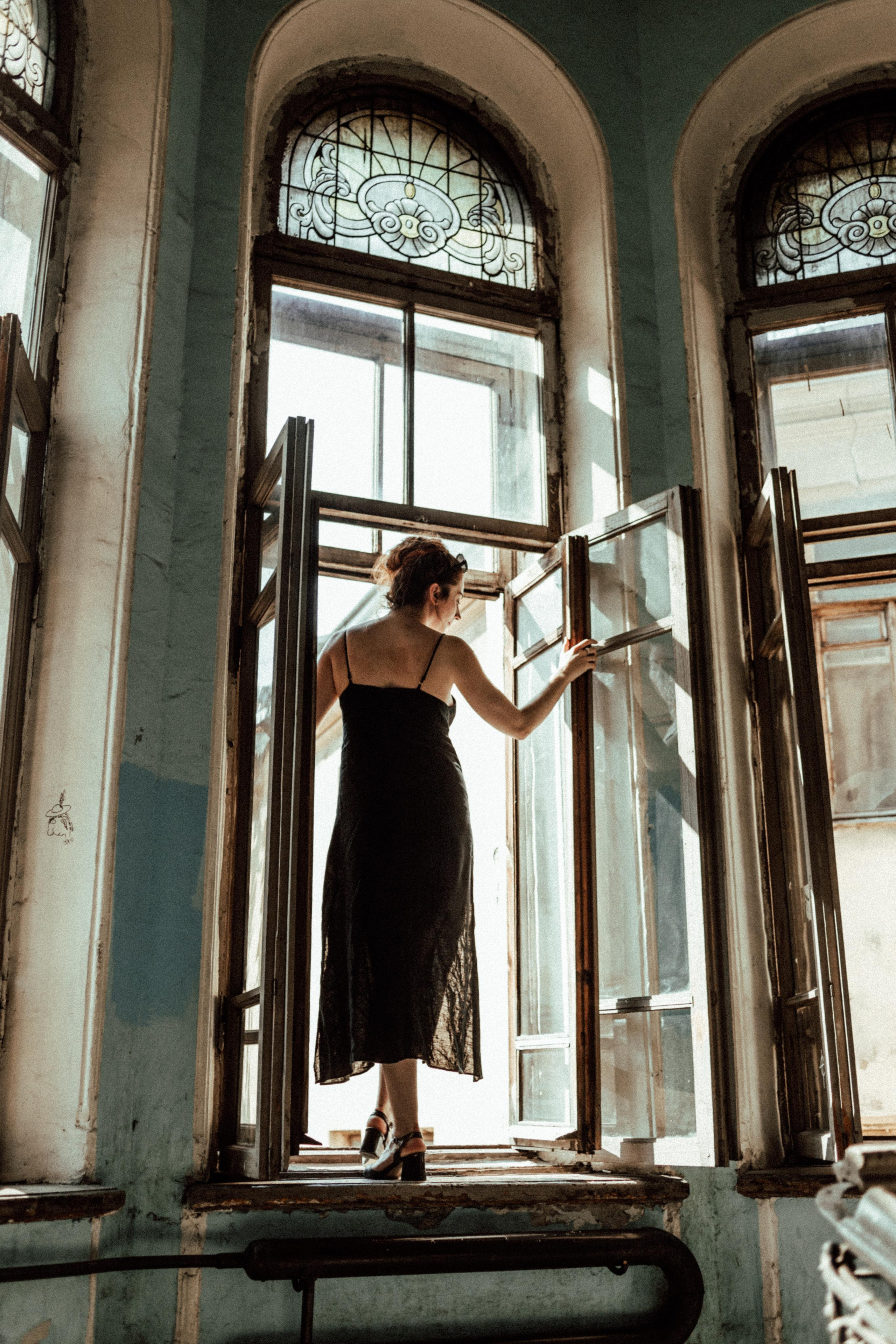 Одни в комнате. Фотограф в Санкт-Петербурге Вера Сивенкова