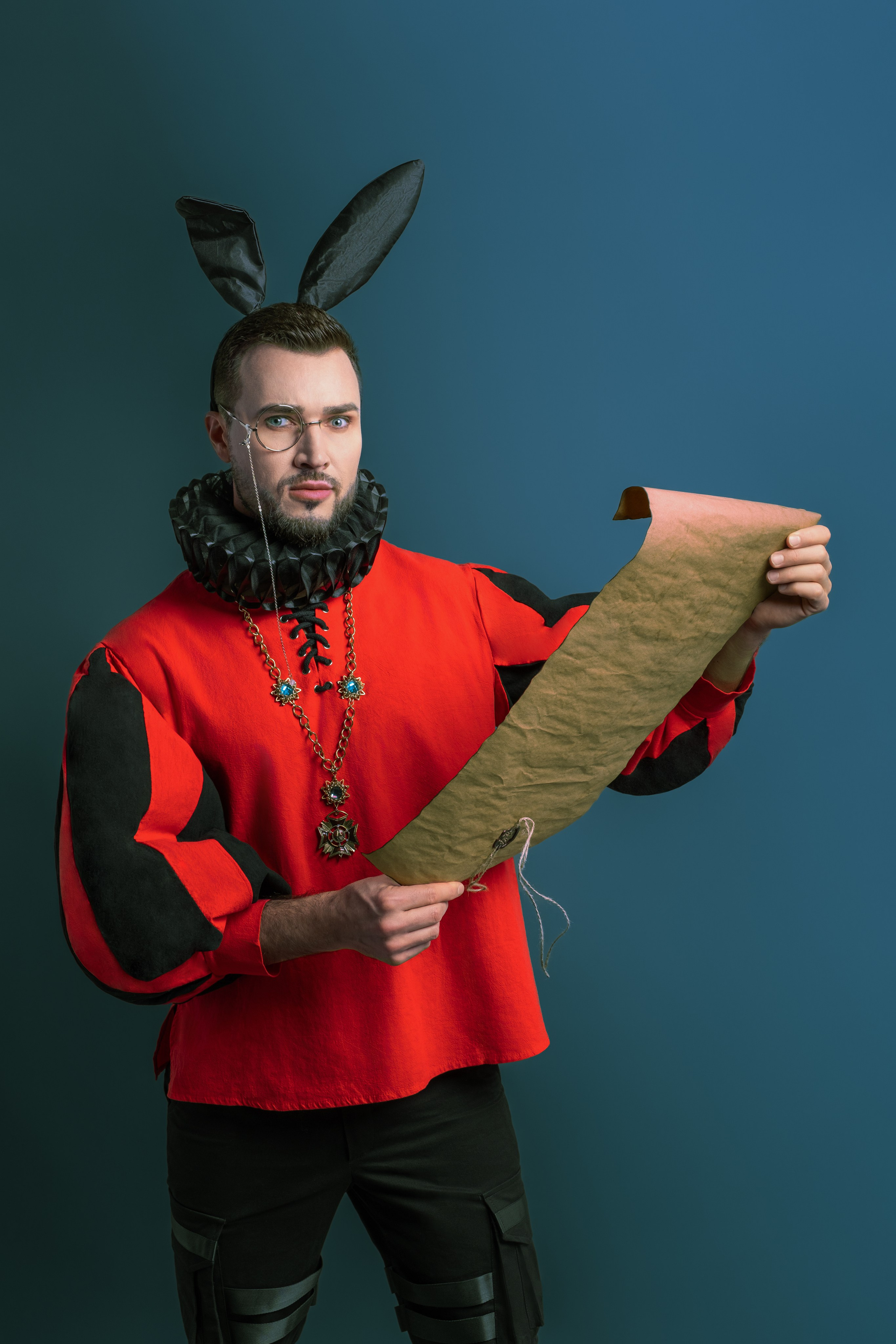 Арт-фотосессия в Москве под ключ. Портретный фотограф в Москве Артем Венглинский