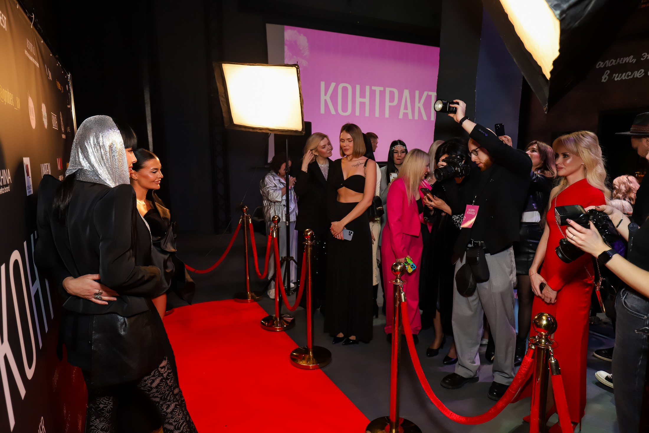 Бьюти контракт. Репортажный и fashion фотограф в Москве Сергей Бардин