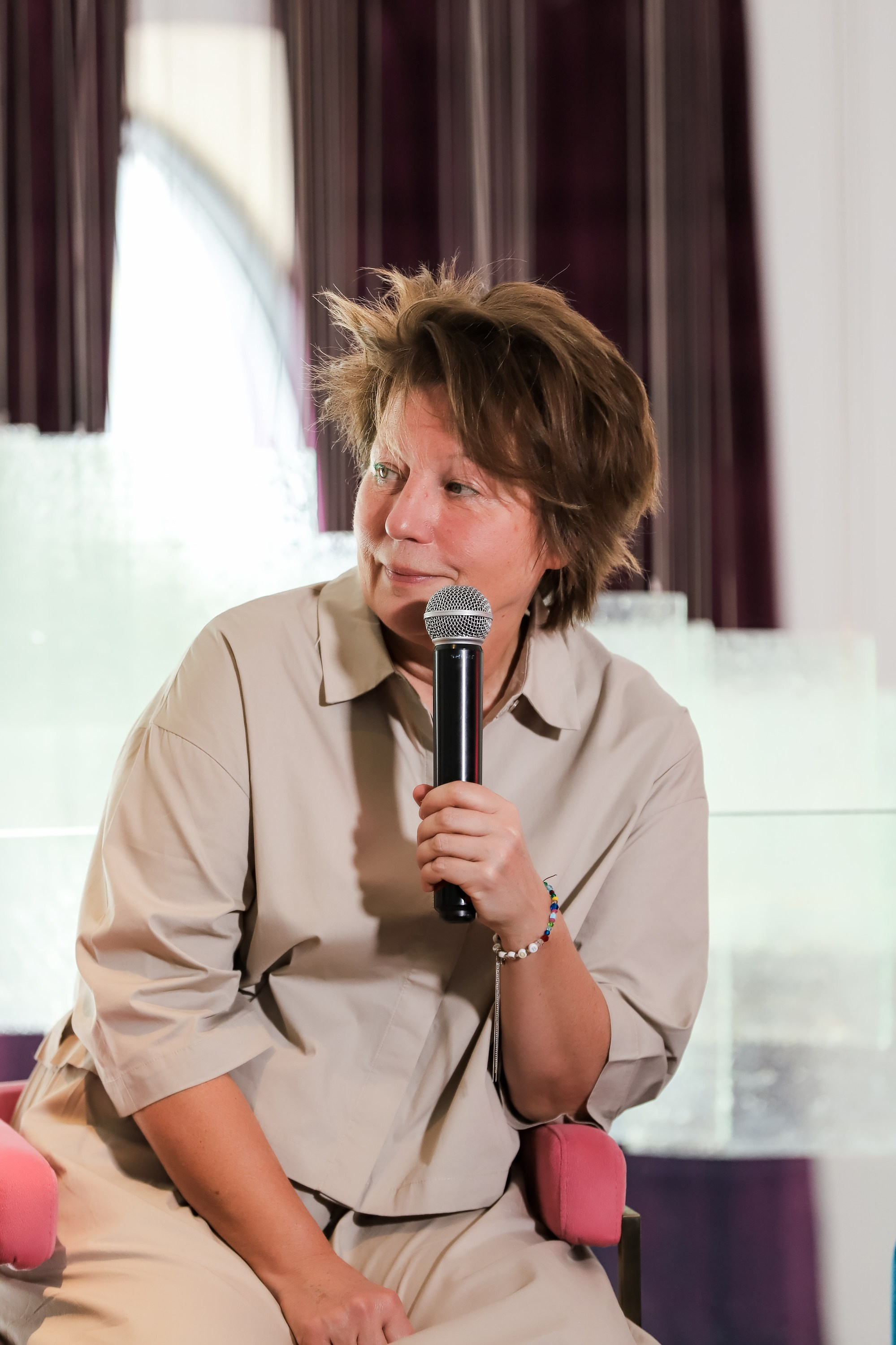 Akhmadullina Dreams «Летучий корабль». Репортажный и fashion фотограф в Москве Сергей Бардин