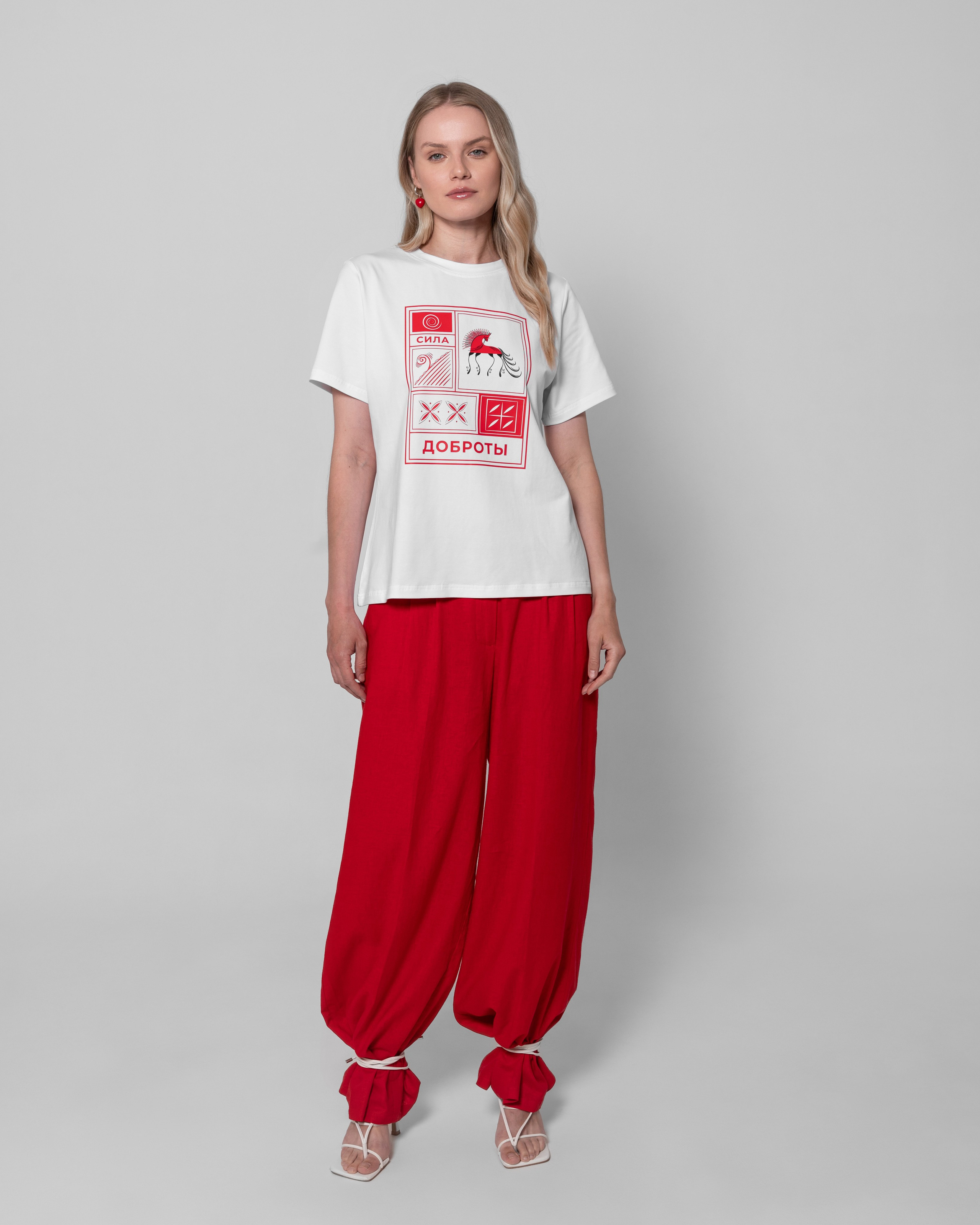 Красная нить (каталог). Фотограф Москва Виктория Вишневская актерское / модельное портфолио