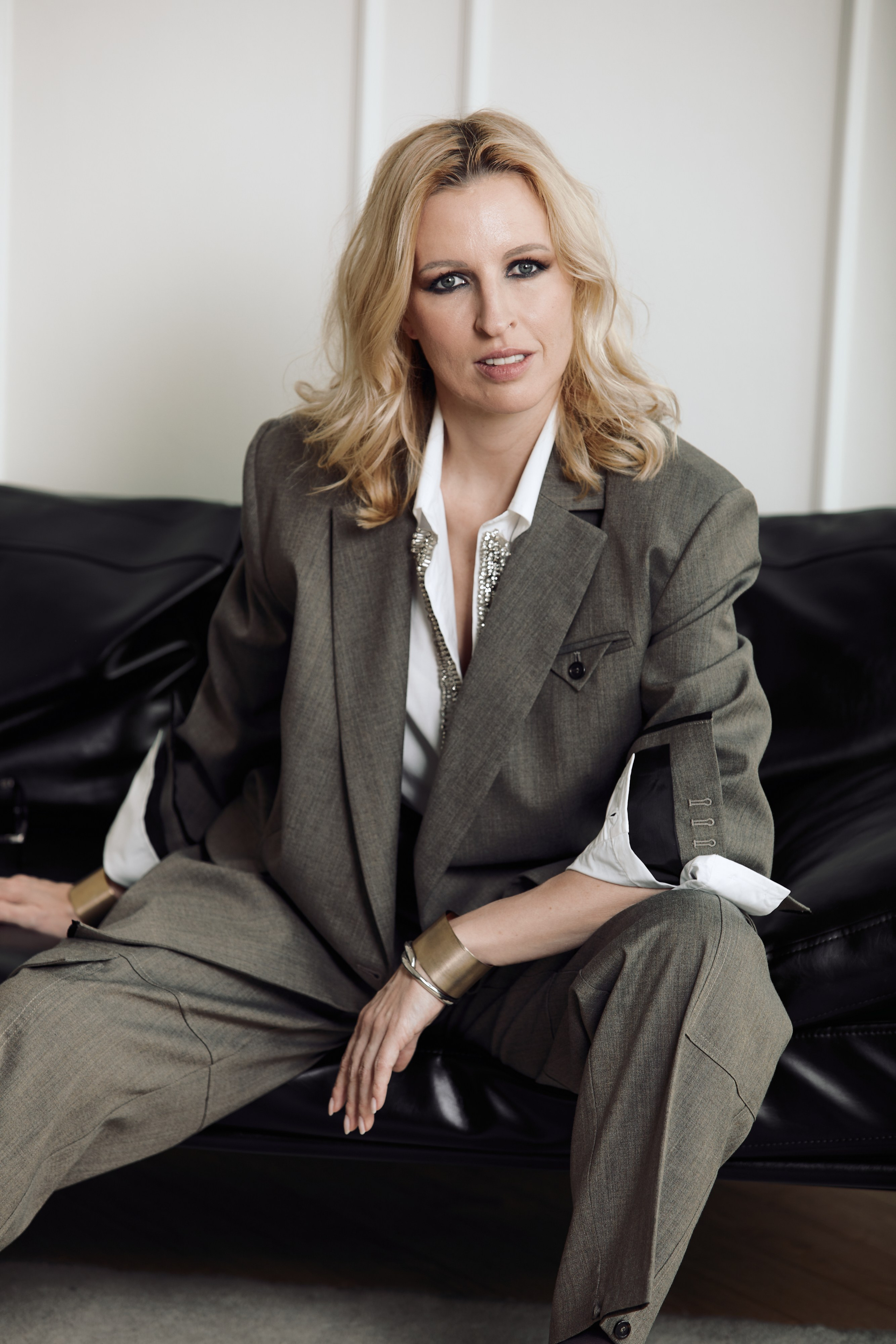 Ольга. Фотограф Продюсер в горах КБР / Москва  Нальчик Горы