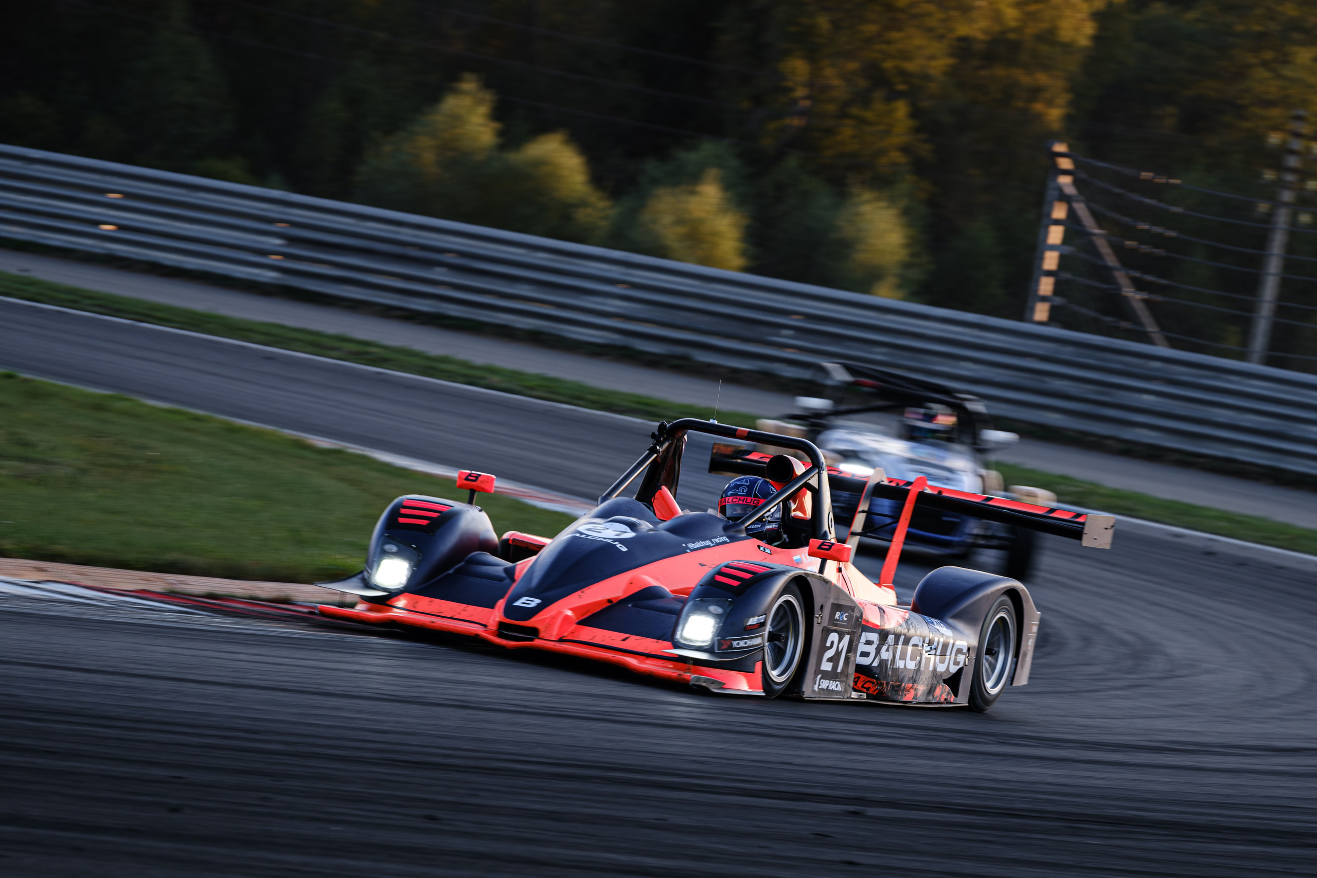 Российская серия гонок на выносливость. Авто и мотоспорт — фотограф Антон Медведев iCoguar