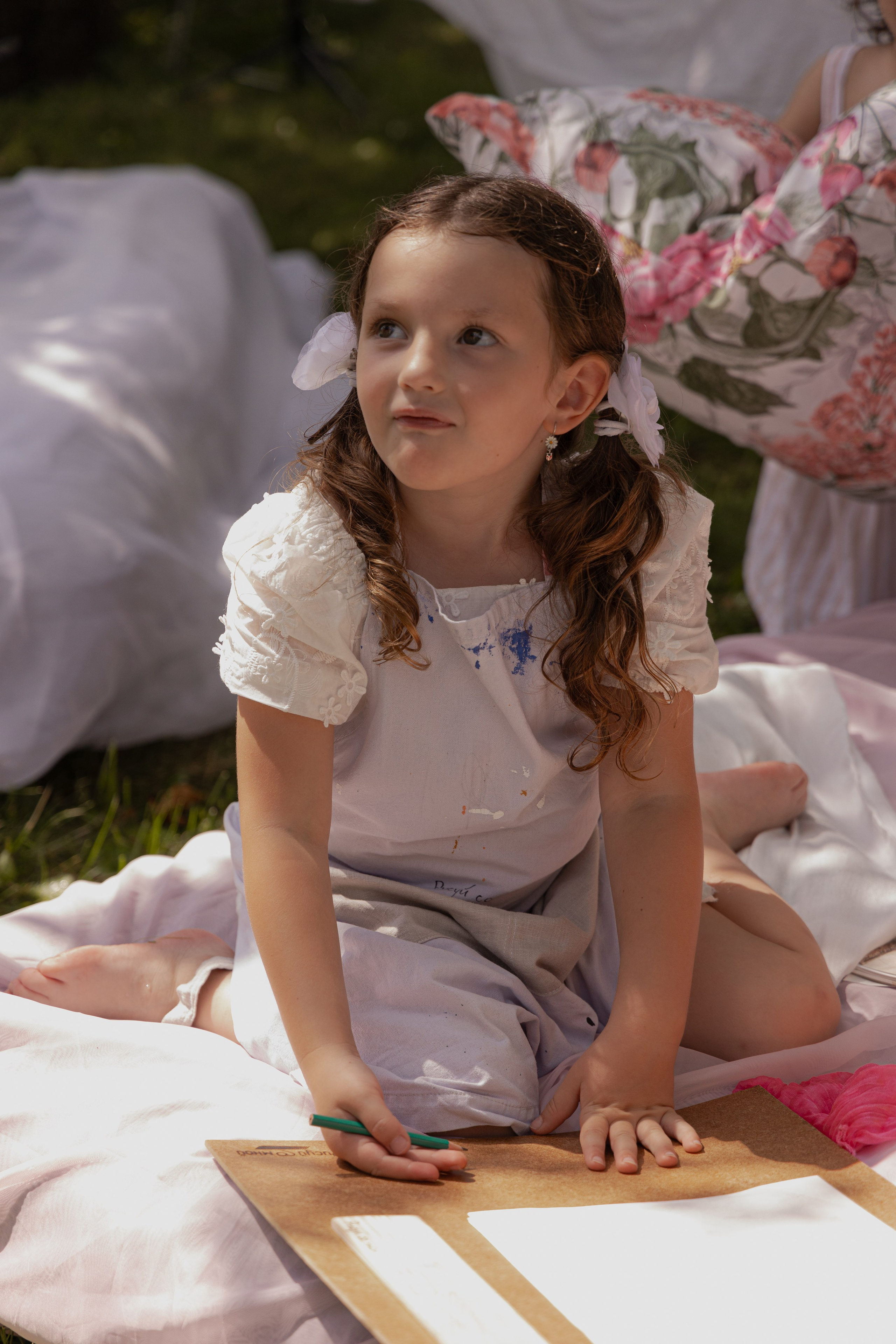 МК Пион (пикник в парке). Анастасия Ракчеева Художник