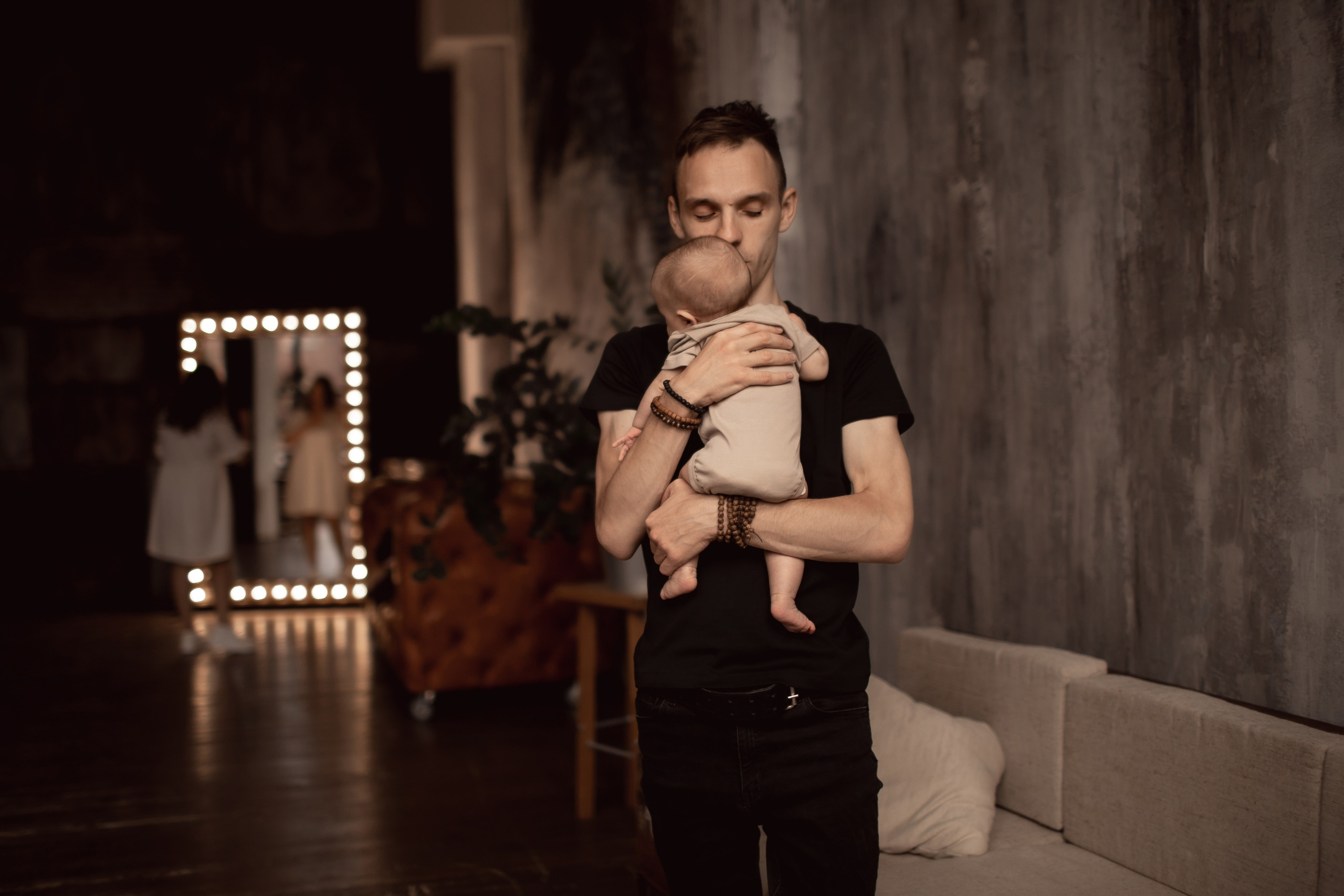 Валерия и Геннадий с крошкой. Семейный фотограф в Москве