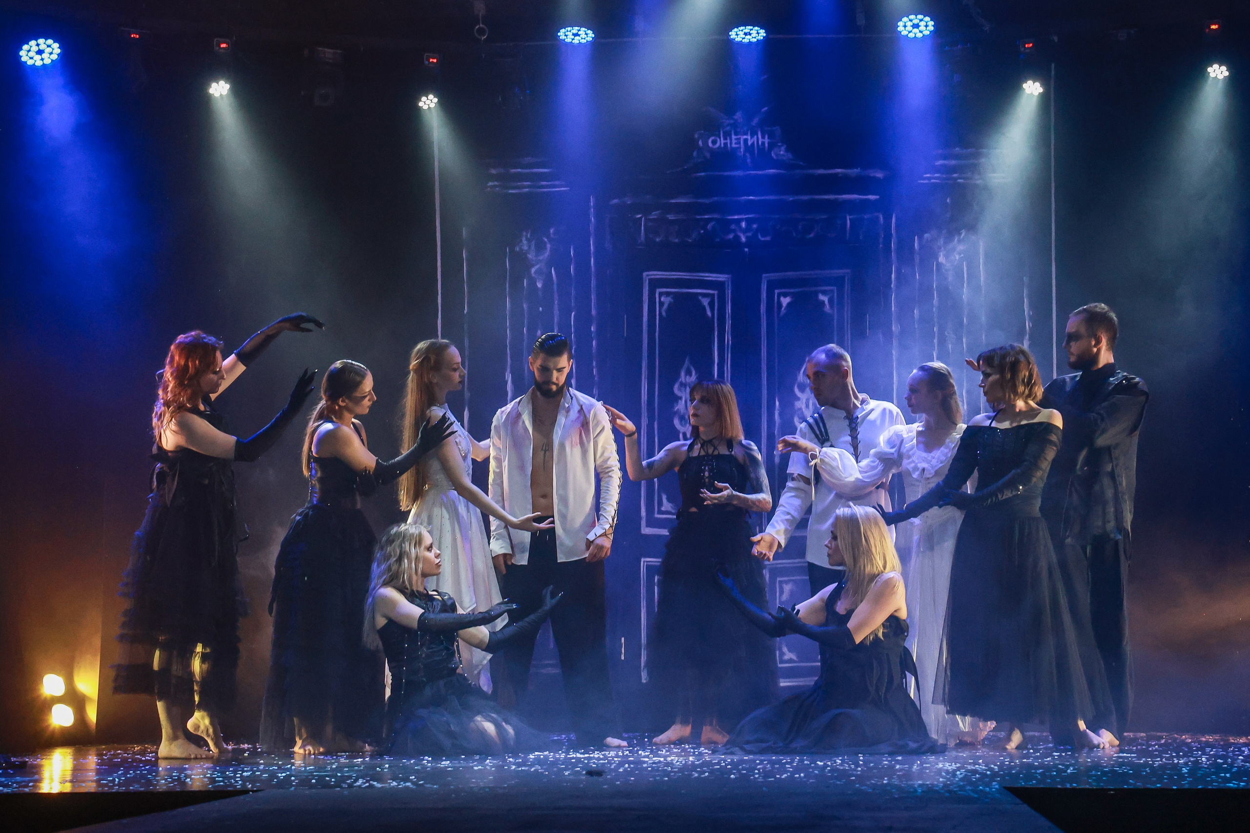 Пластический спектакль Онегин _ IVEX. Фотограф Юлия Мальцева